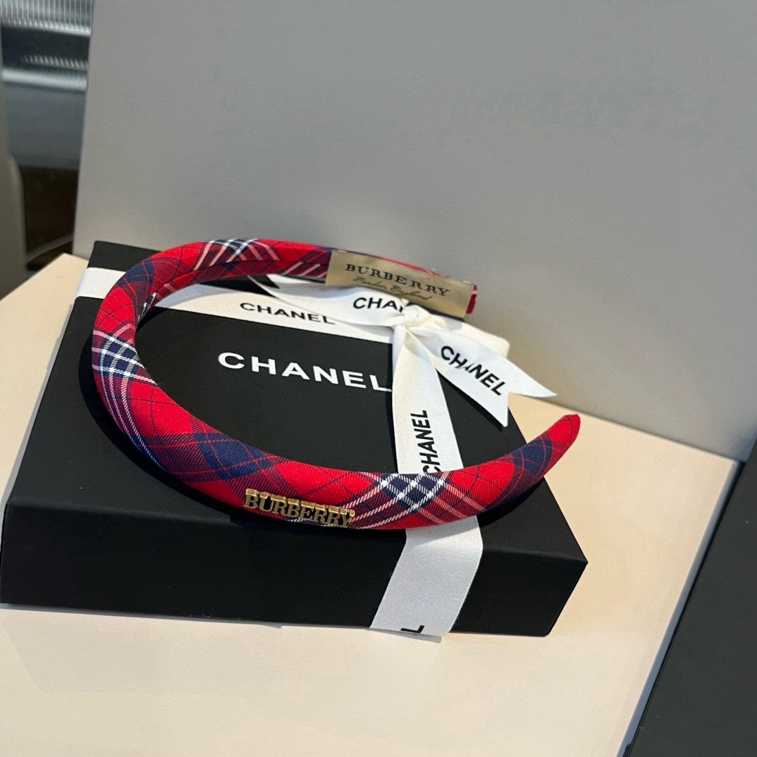 🆕

Burberry巴宝莉新款发箍