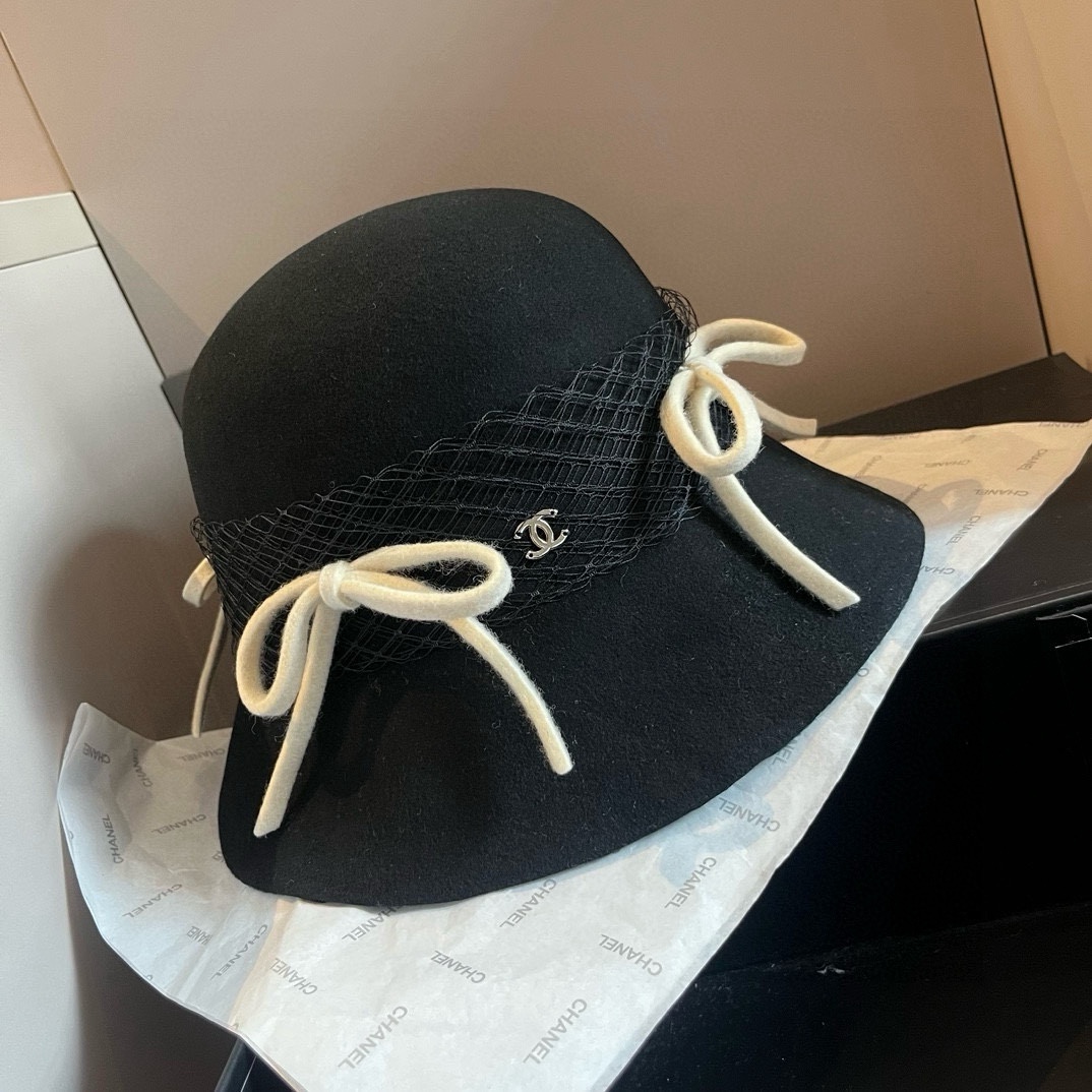 NO:359058,Chanel Chanel wool basin hat, celebrity style bow hat, 100% wool fabric, head circumference 57cm black and white two-color hat straw hat fisherman hat baseball hat, hat, chanel, chanel, espadrilles, hatsChanel香奈儿羊毛盆帽,名媛风蝴蝶结礼帽,百分百羊毛面料,头围57cm 黑 白两色帽子草帽渔夫帽棒球帽,帽子,chanel,chanel,espadrilles,hats,hat