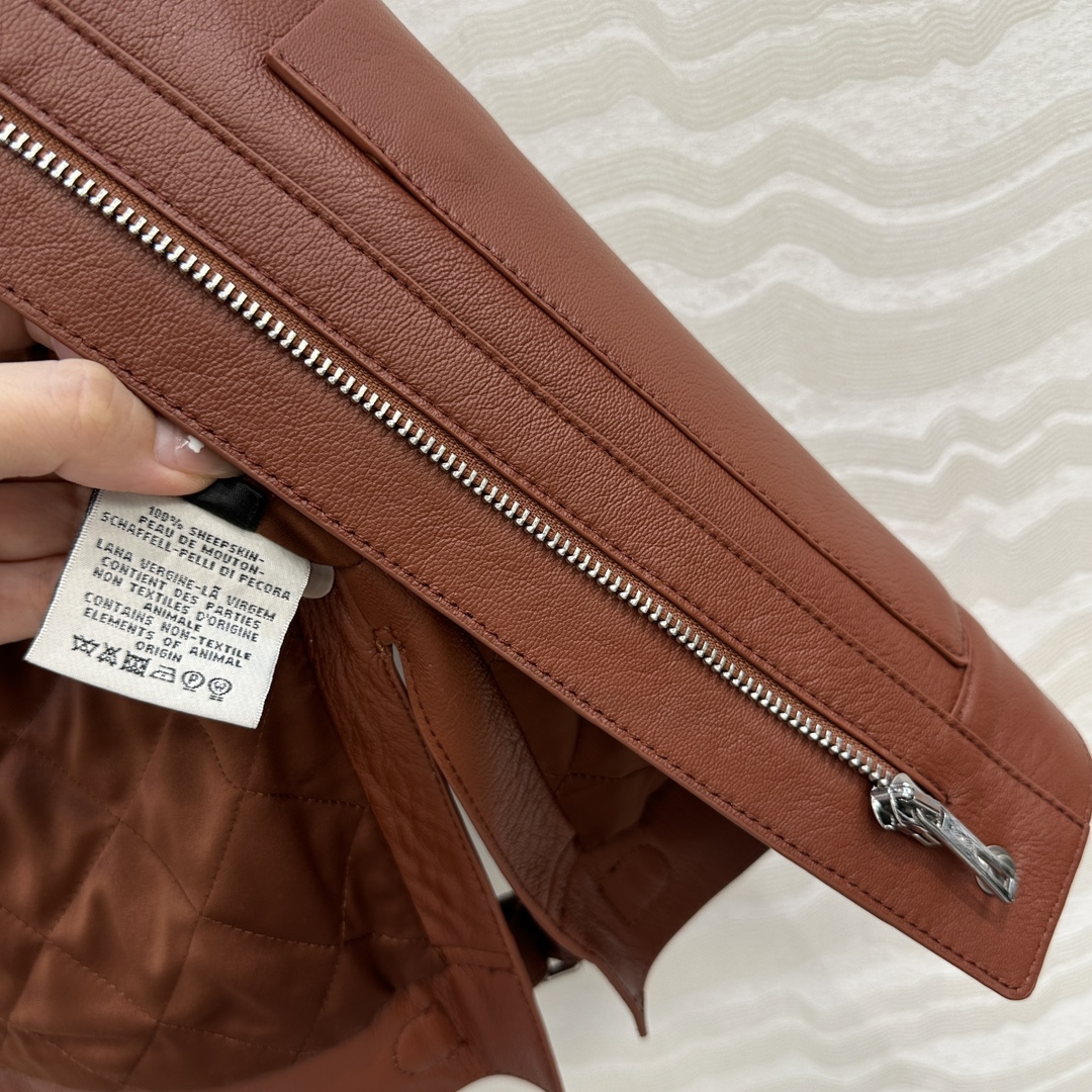 独家首发❤️高端原单品质H真皮夹克马甲外套！本季必入不可错过的单品！定制荔枝纹 100%进口小羊皮质感无