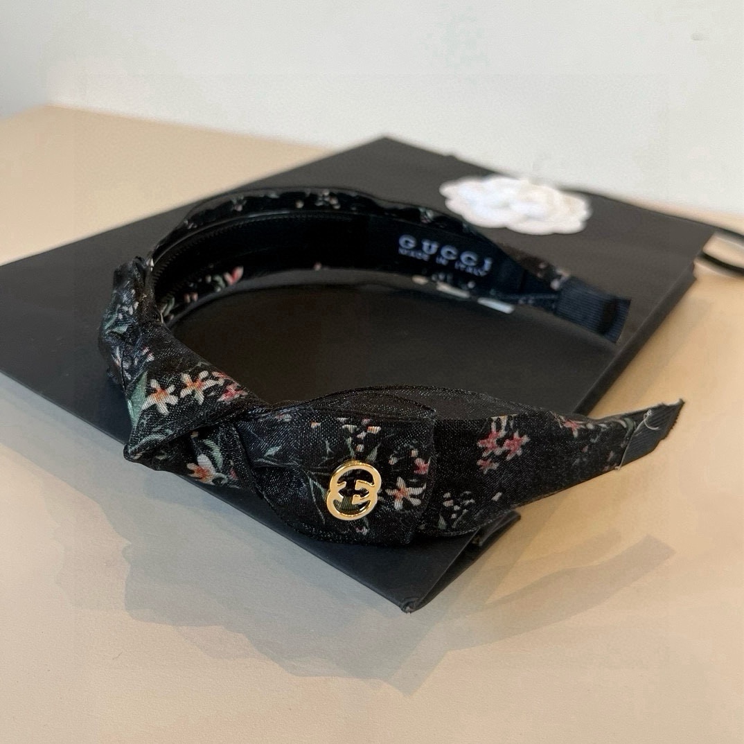 🆕

Gucci古奇 2025新款碎花头箍，蝴蝶结🎀发箍