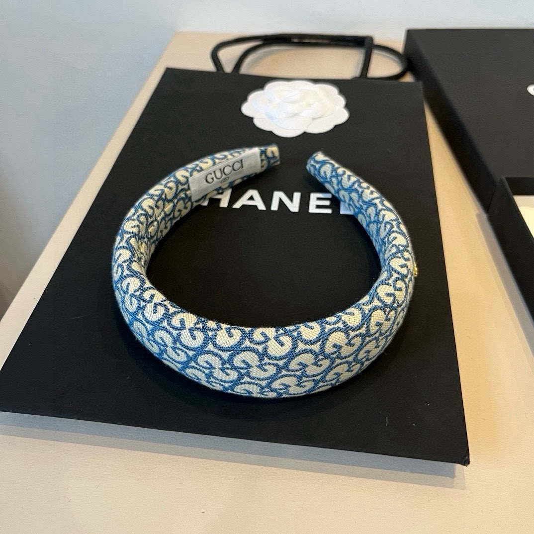 🆕

Gucci古奇新款发箍