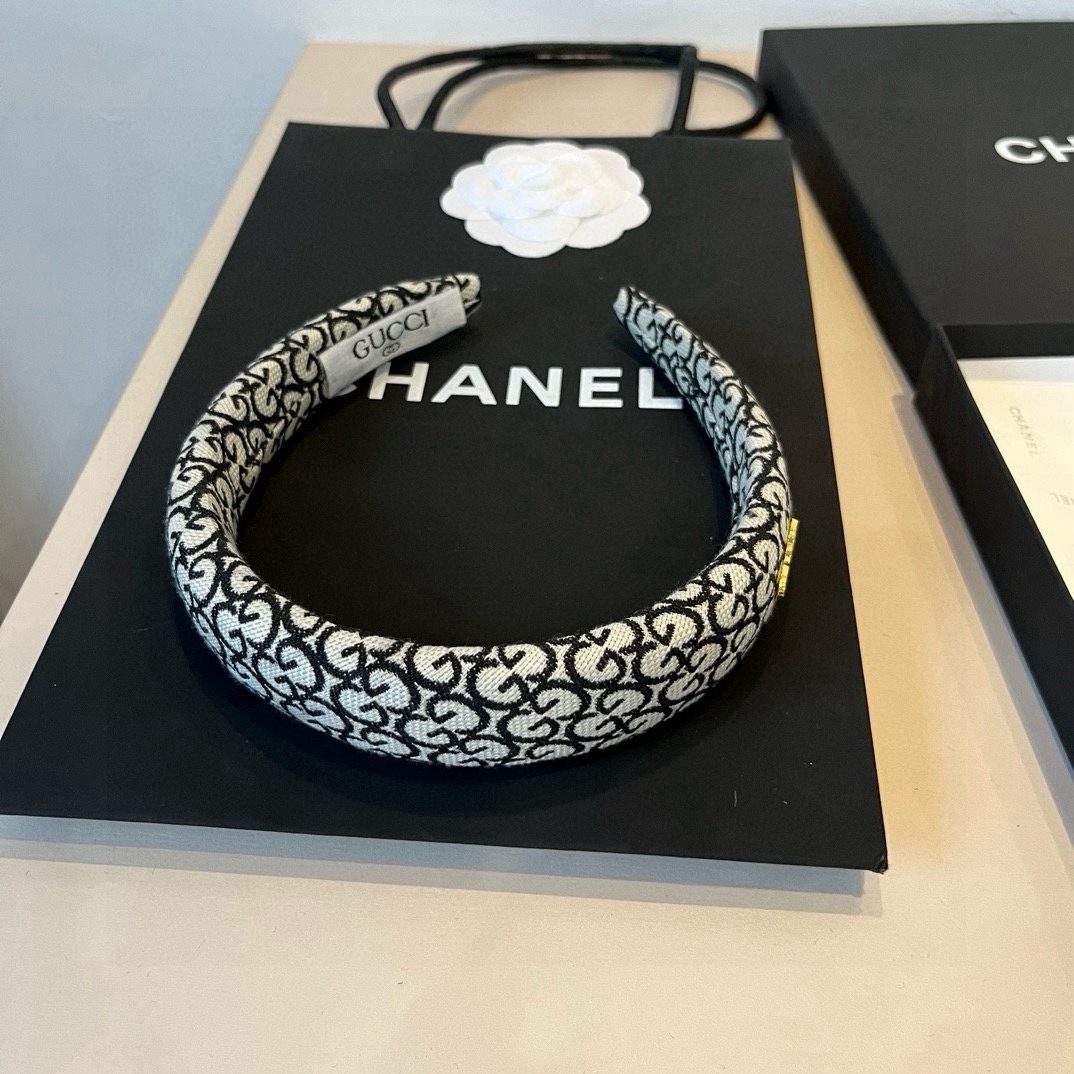 🆕

Gucci古奇新款发箍