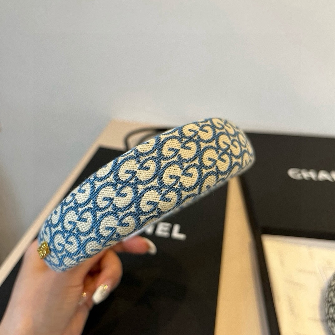 🆕

Gucci古奇新款发箍