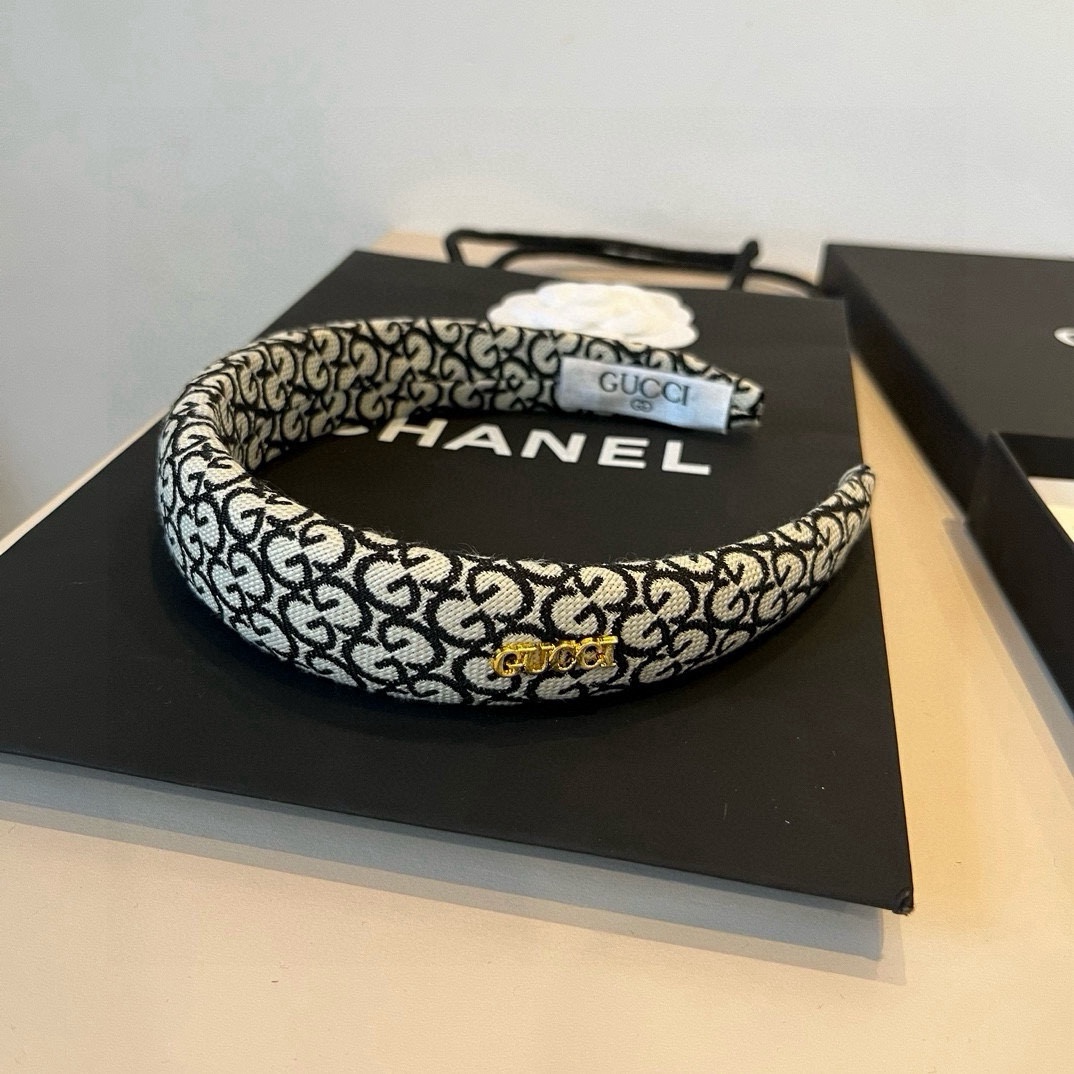 🆕

Gucci古奇新款发箍