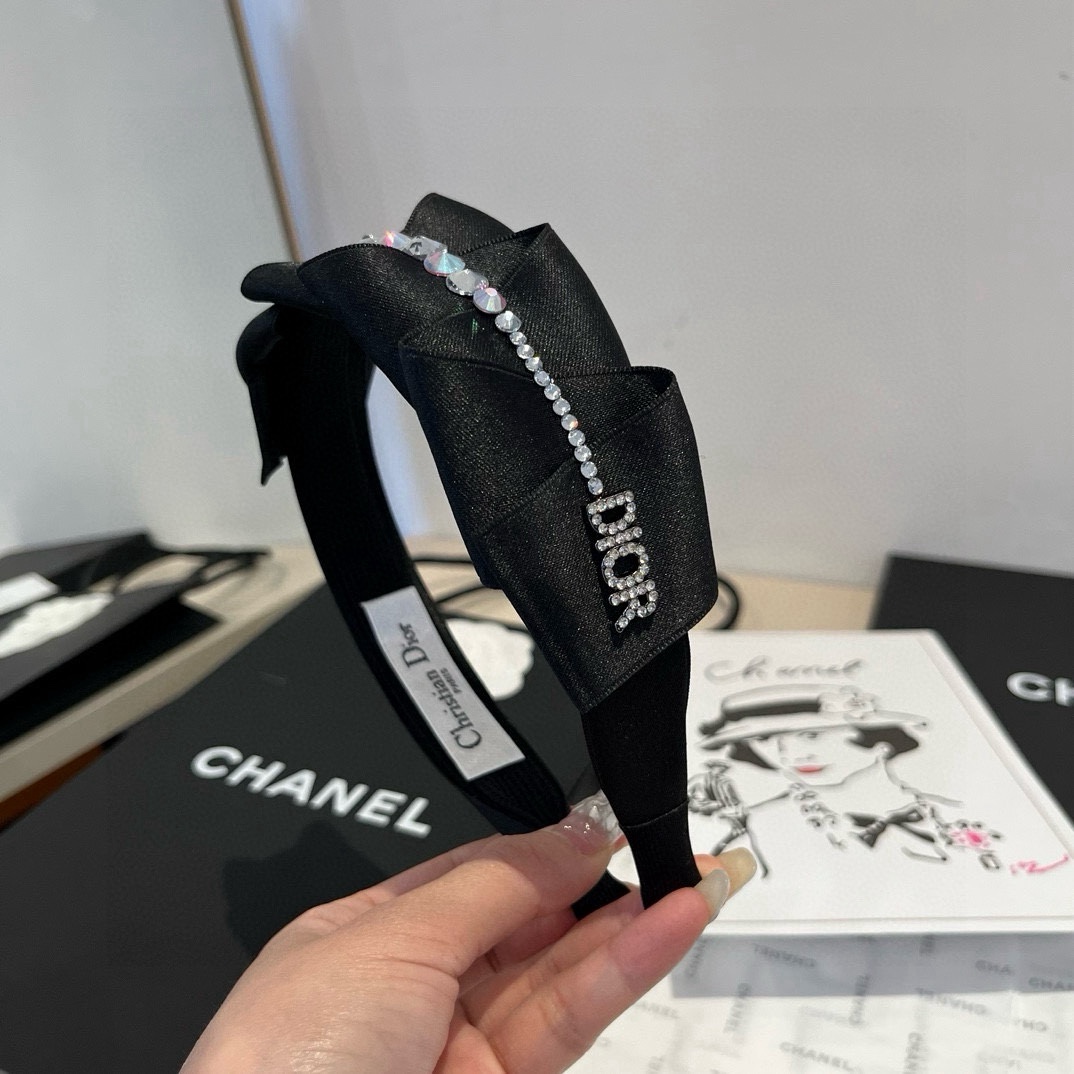 🆕

Dior迪奥新款发箍