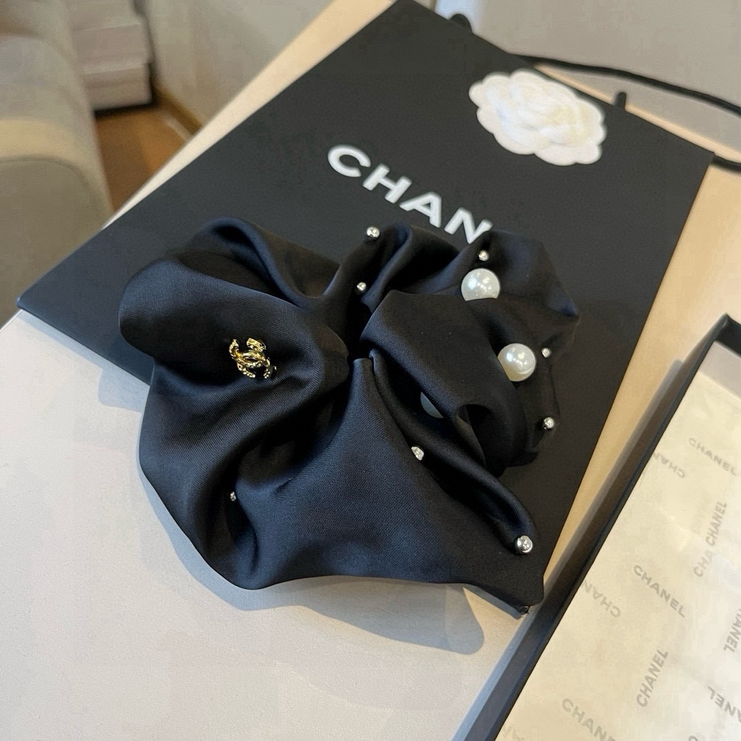 🆕

Chanel香奈儿发圈