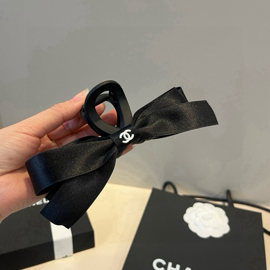 🆕

Chanel香奈儿新款发夹