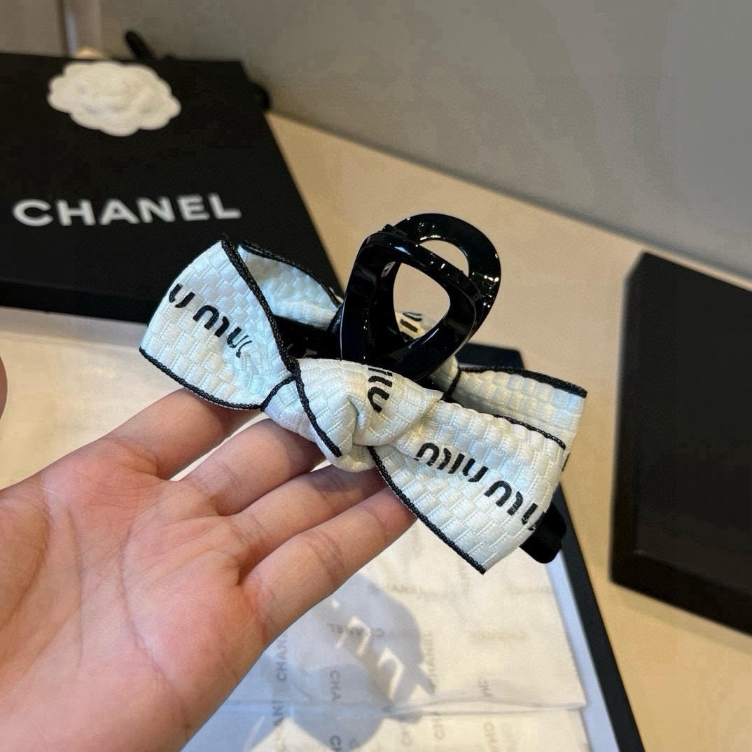 🆕

Chanel香奈儿发夹