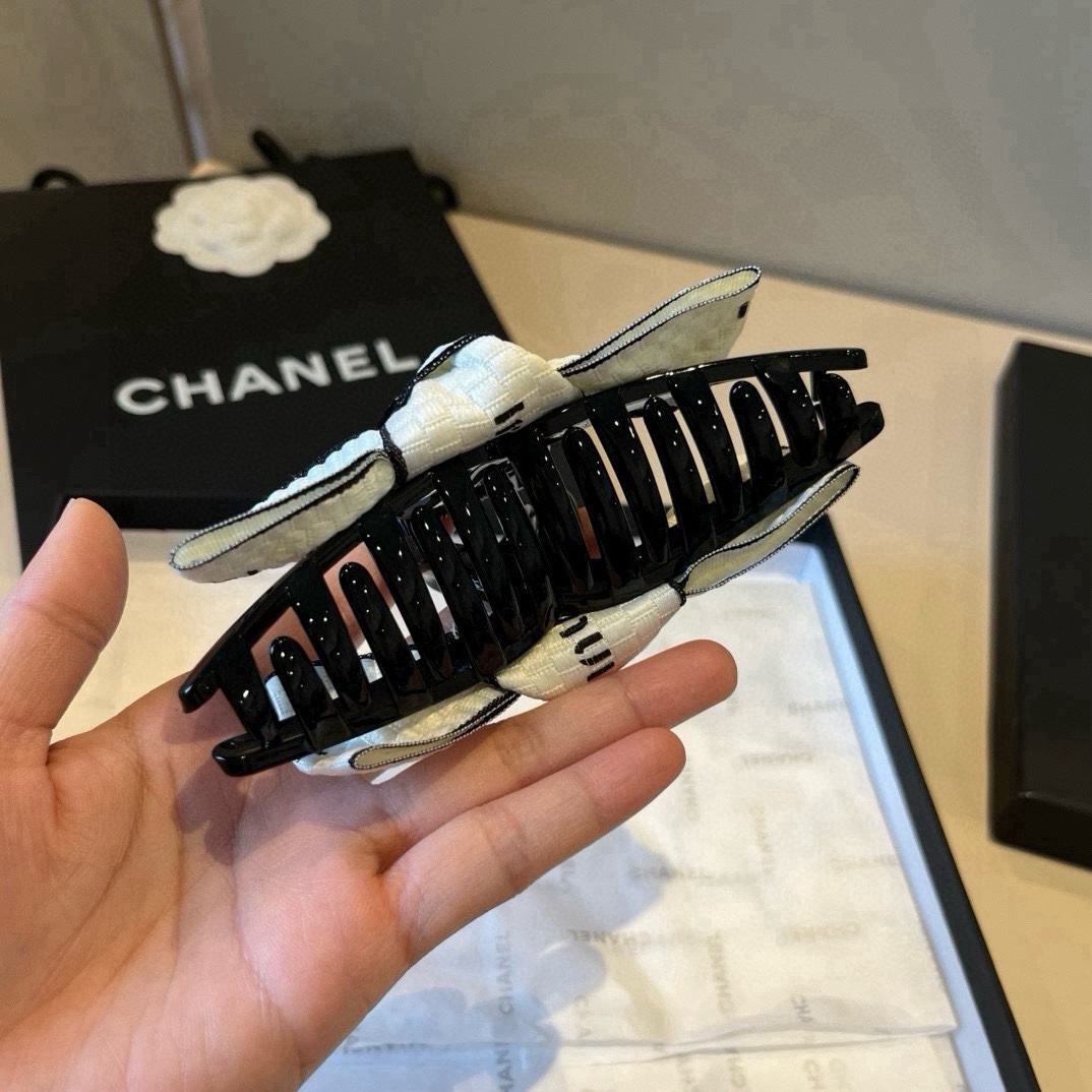 🆕

Chanel香奈儿发夹