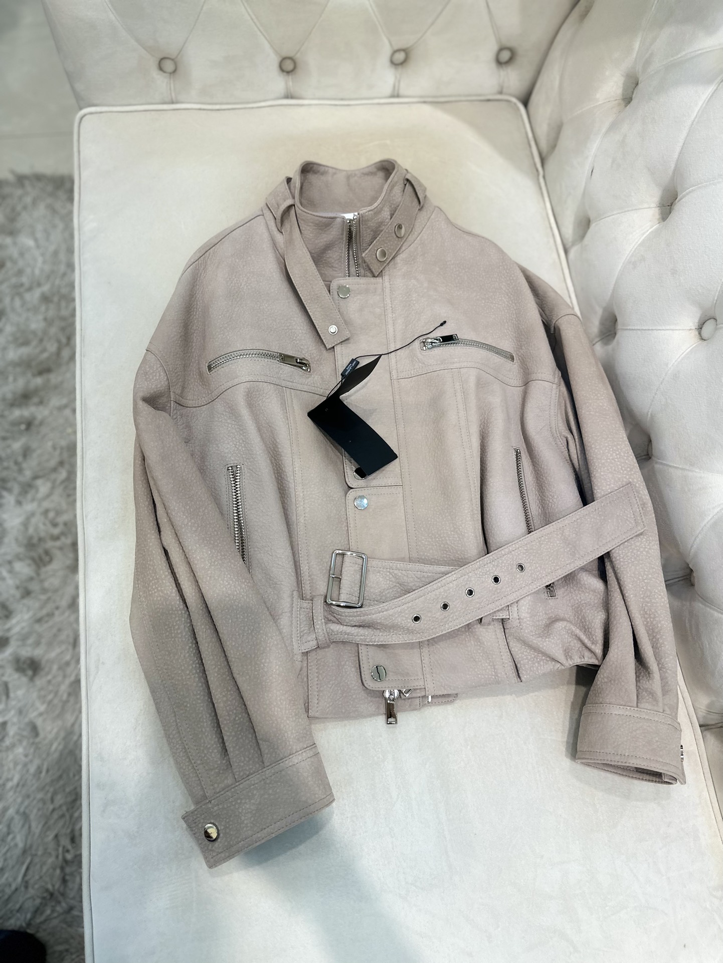 “Saint Laurent P2832 Cinnamon Pink Sheepskin Leather Jacket with Dust Bag, Italy Import, Sizes S-XL” - 图片 1