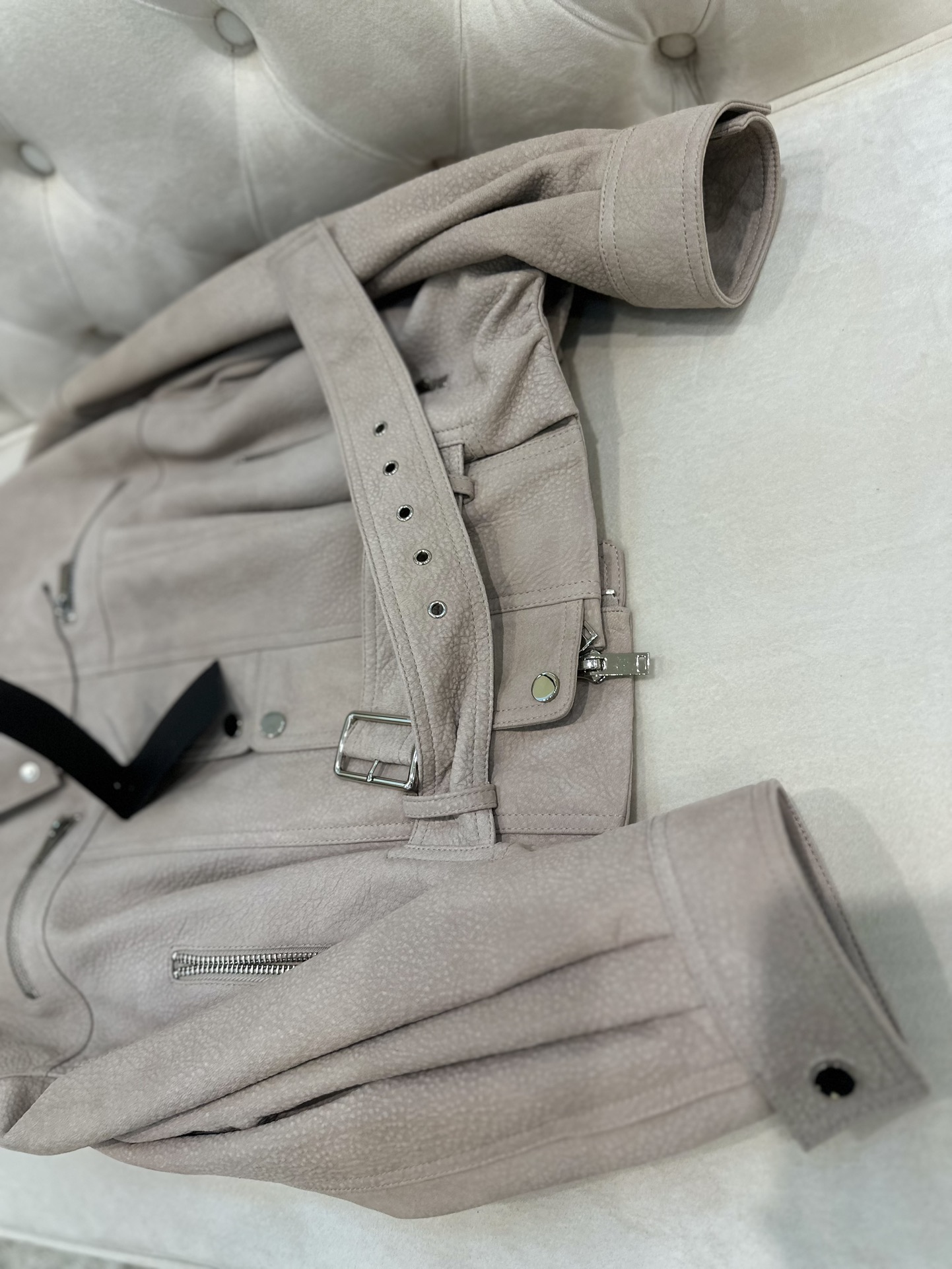 “Saint Laurent P2832 Cinnamon Pink Sheepskin Leather Jacket with Dust Bag, Italy Import, Sizes S-XL” - 图片 5