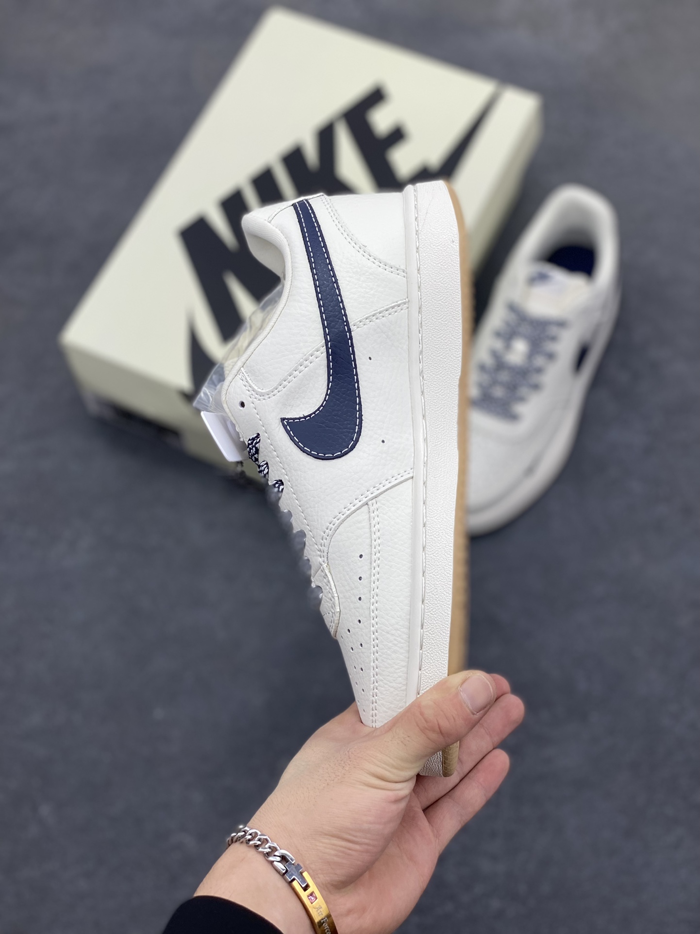 图片[3]-Nike Court Vision 1 LOW 低帮 板鞋 “NIKE联名——蓝勾生胶” 运动鞋 休闲鞋 折边针车 工艺难度大 原楦头原纸板 原装鞋盒 定制五金配件 内置全掌气垫 原厂鞋底 货号：CS5288-015 尺码：36 36.5 37.5 38 38.5 39 40 40.5 41 42 42.5 43 44 44.5 45-选品中心