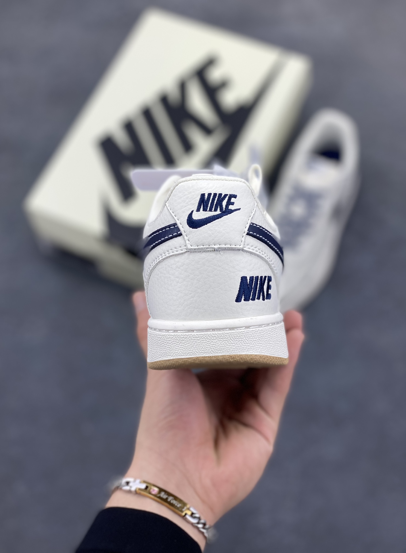 图片[4]-Nike Court Vision 1 LOW 低帮 板鞋 “NIKE联名——蓝勾生胶” 运动鞋 休闲鞋 折边针车 工艺难度大 原楦头原纸板 原装鞋盒 定制五金配件 内置全掌气垫 原厂鞋底 货号：CS5288-015 尺码：36 36.5 37.5 38 38.5 39 40 40.5 41 42 42.5 43 44 44.5 45-选品中心