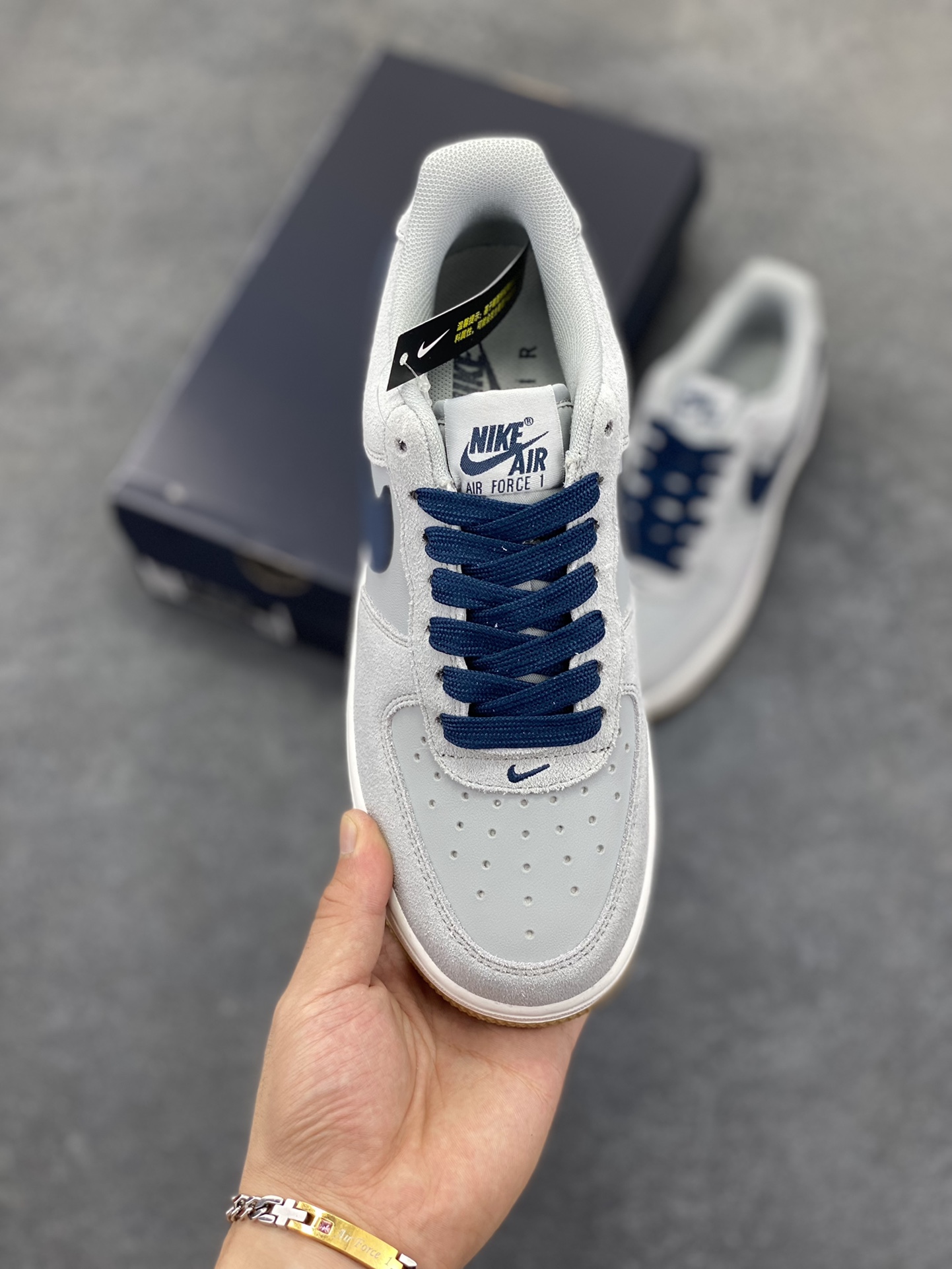 图片[2]-Nike Air Force 1 Low 灰蓝 空军一号低帮运动休闲板鞋 原楦头原纸板 打造纯正空军版型 专注外贸渠道 全掌内置蜂窝气垫 原盒配件 原厂中底钢印、拉帮完美 货号：IB6388-003 尺码：36 36.5 37.5 38 38.5 39 40 40.5 41 42 42.5 43 44 44.5 45-选品中心
