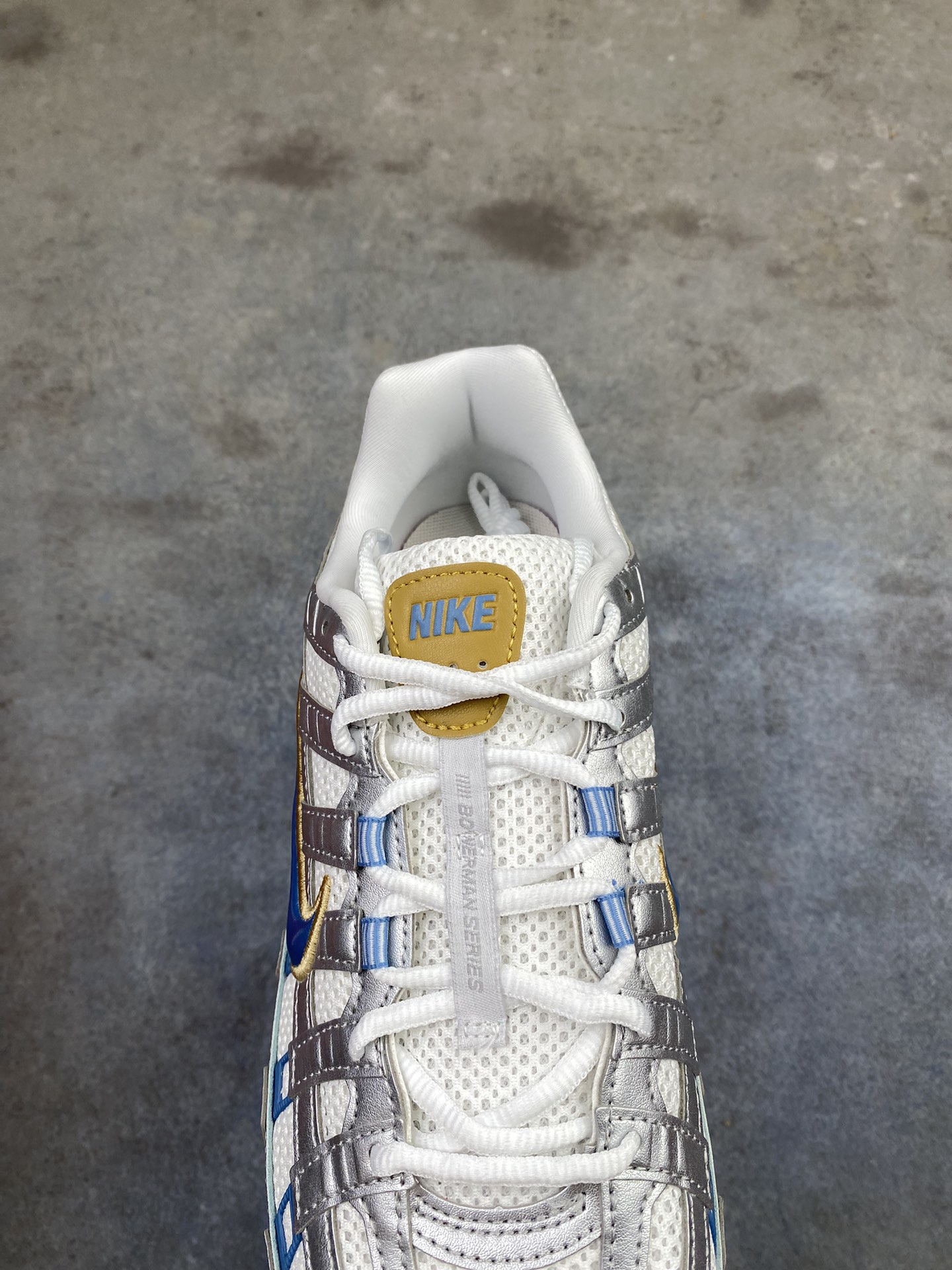 💰200 支持放店 
公司级✅Nike Initiator Running 耐克INS
超火复古老爹跑鞋 
耐克 P-6000老爹鞋Initiator 独家出货
独家私模 原鞋 真标 原盒打造
官方货号:HQ3818-001
尺码:36 36.5 37.5 38 38.5 39 40 40.5 41 42 42.5 43 44 45w8