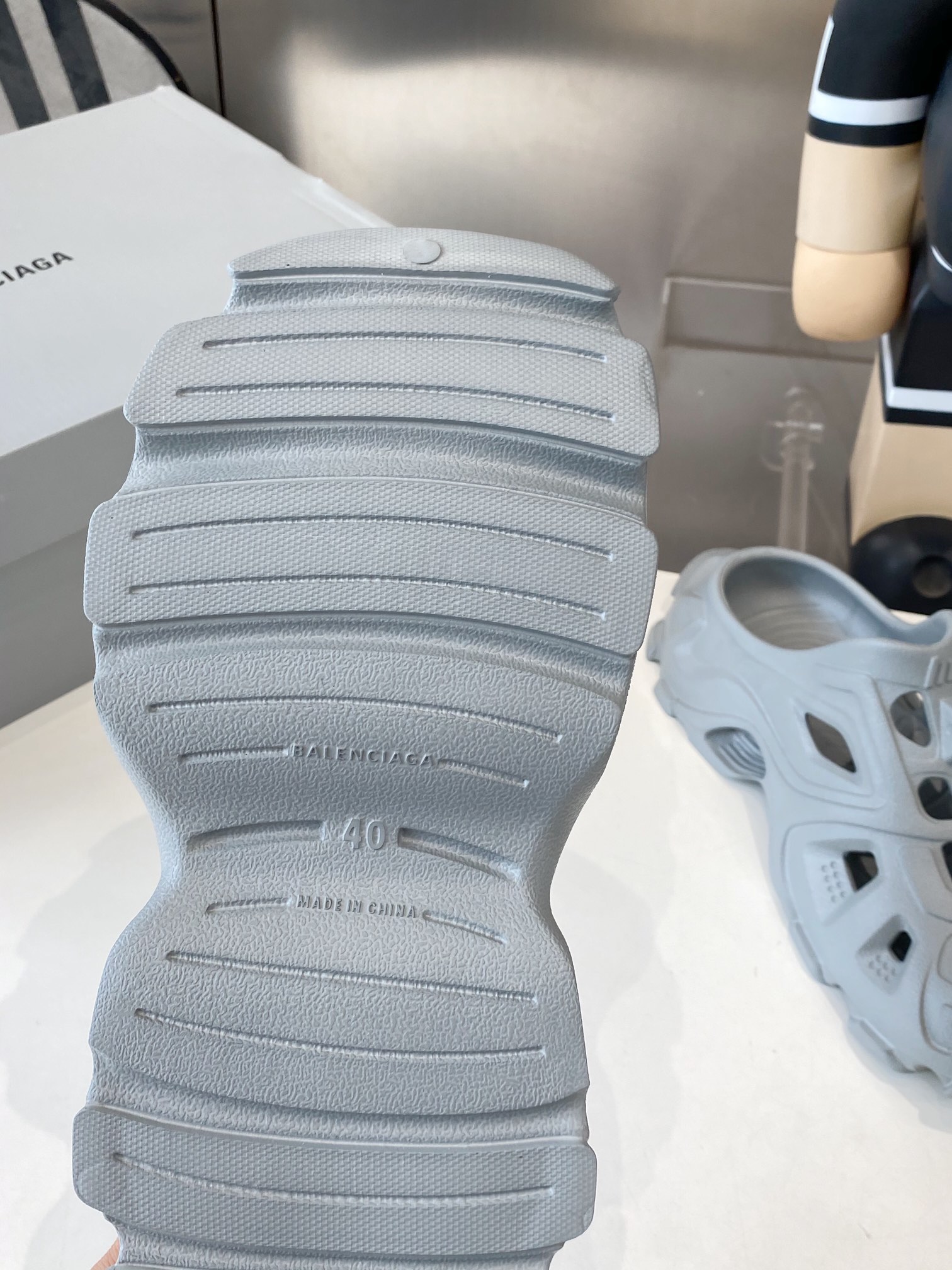 Balenciaga Summer Sandal Shoes: Lightweight EVA Material, 528 Miles of Style - 图片 8