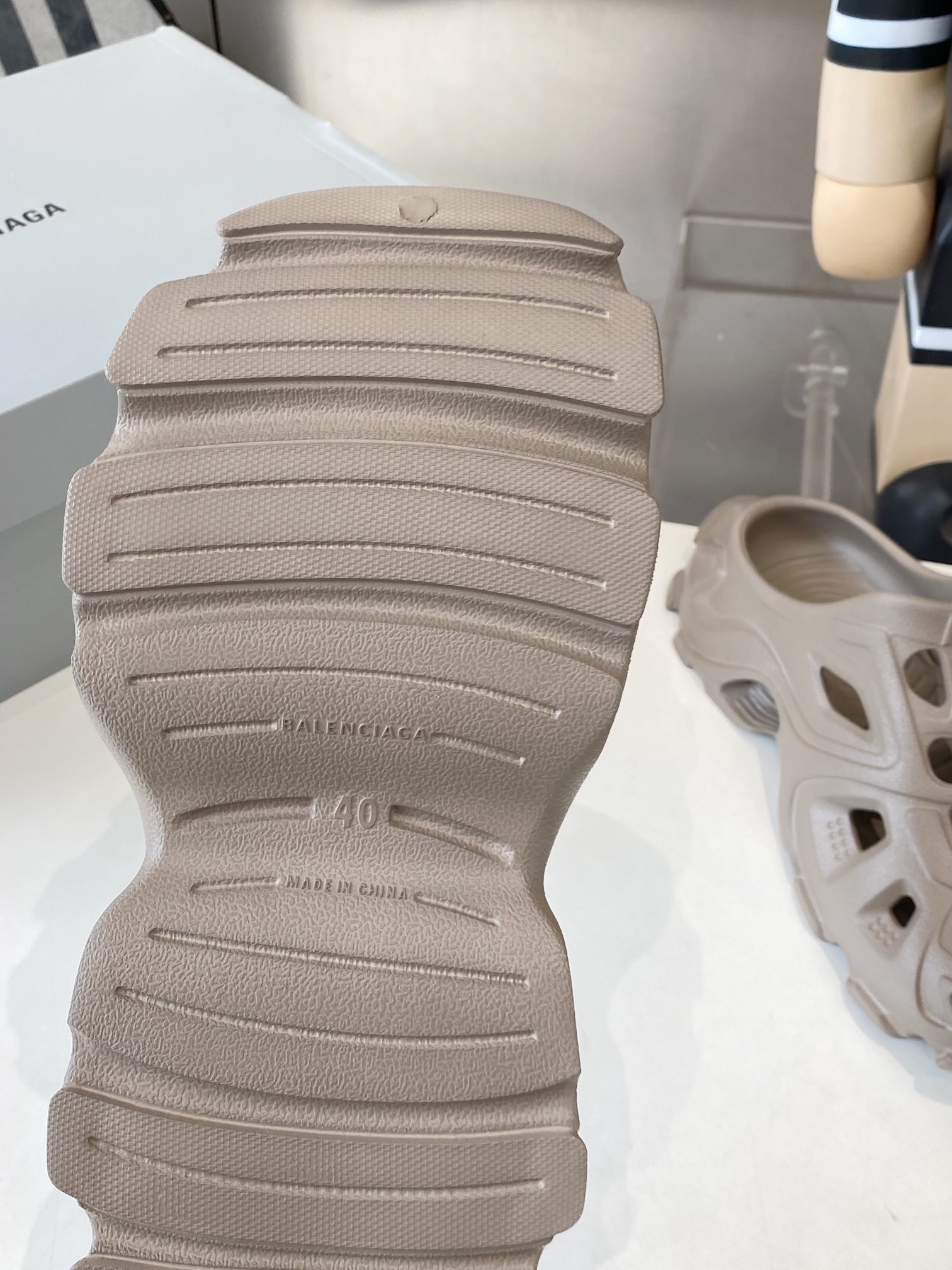 Balenciaga Summer Sandal Shoes: Lightweight EVA with Tungsten Simulants. - 图片 9