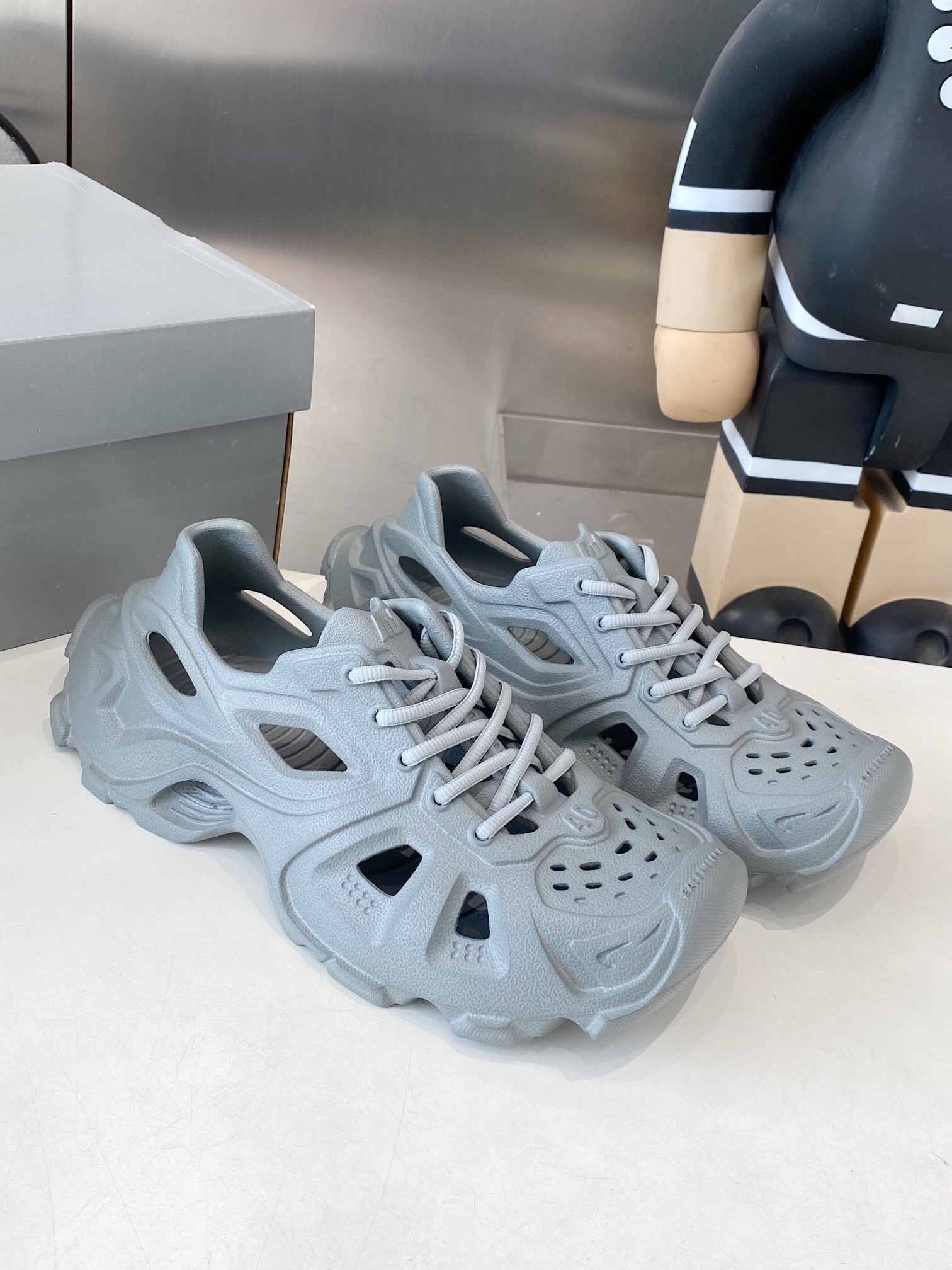 Balenciaga Summer Sandal Shoes: Lightweight EVA, French Luxury Brand, Sizes 35-46 - 图片 4