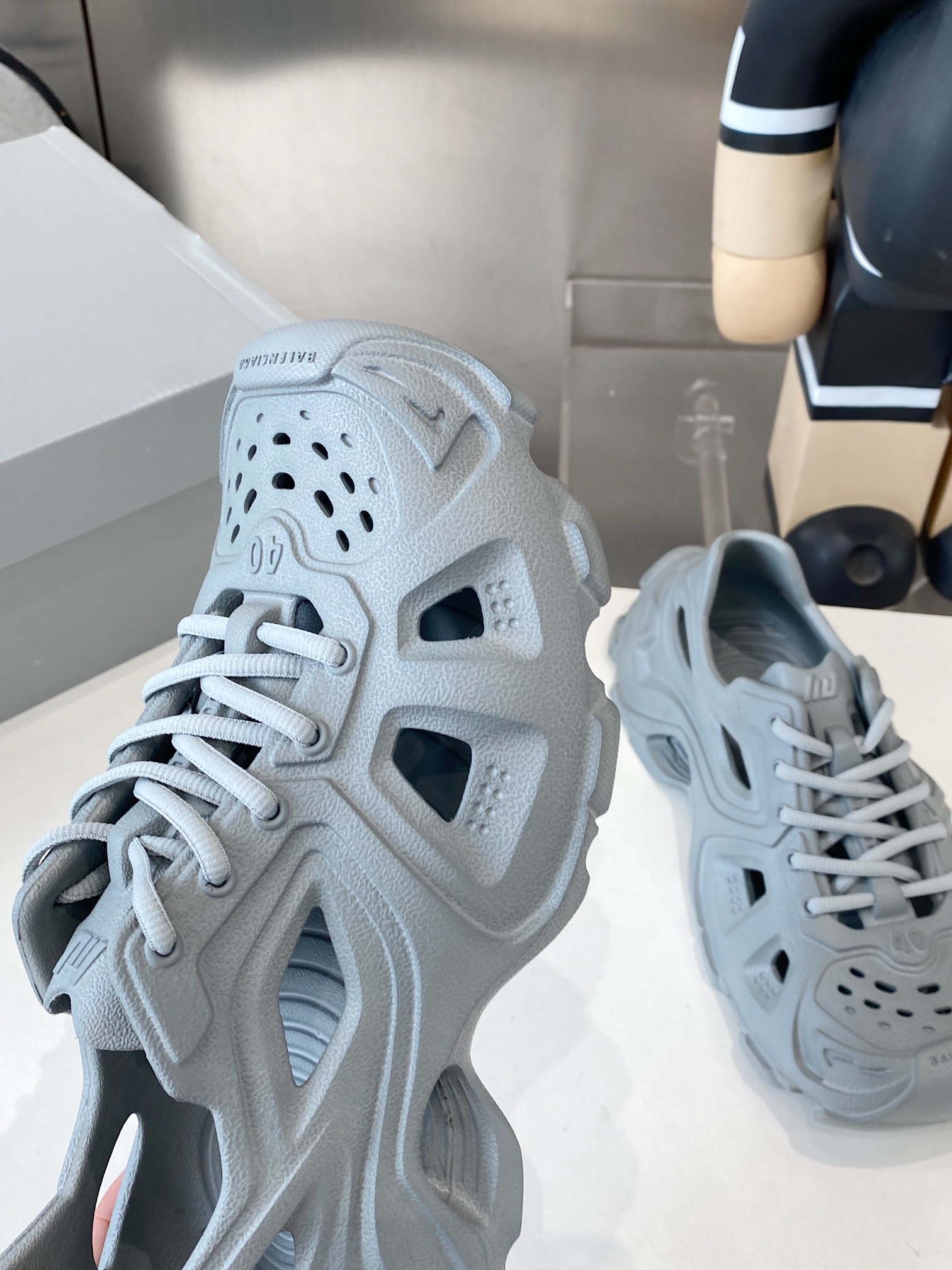 Balenciaga Summer Sandal Shoes: Lightweight EVA, French Luxury Brand, Sizes 35-46 - 图片 5