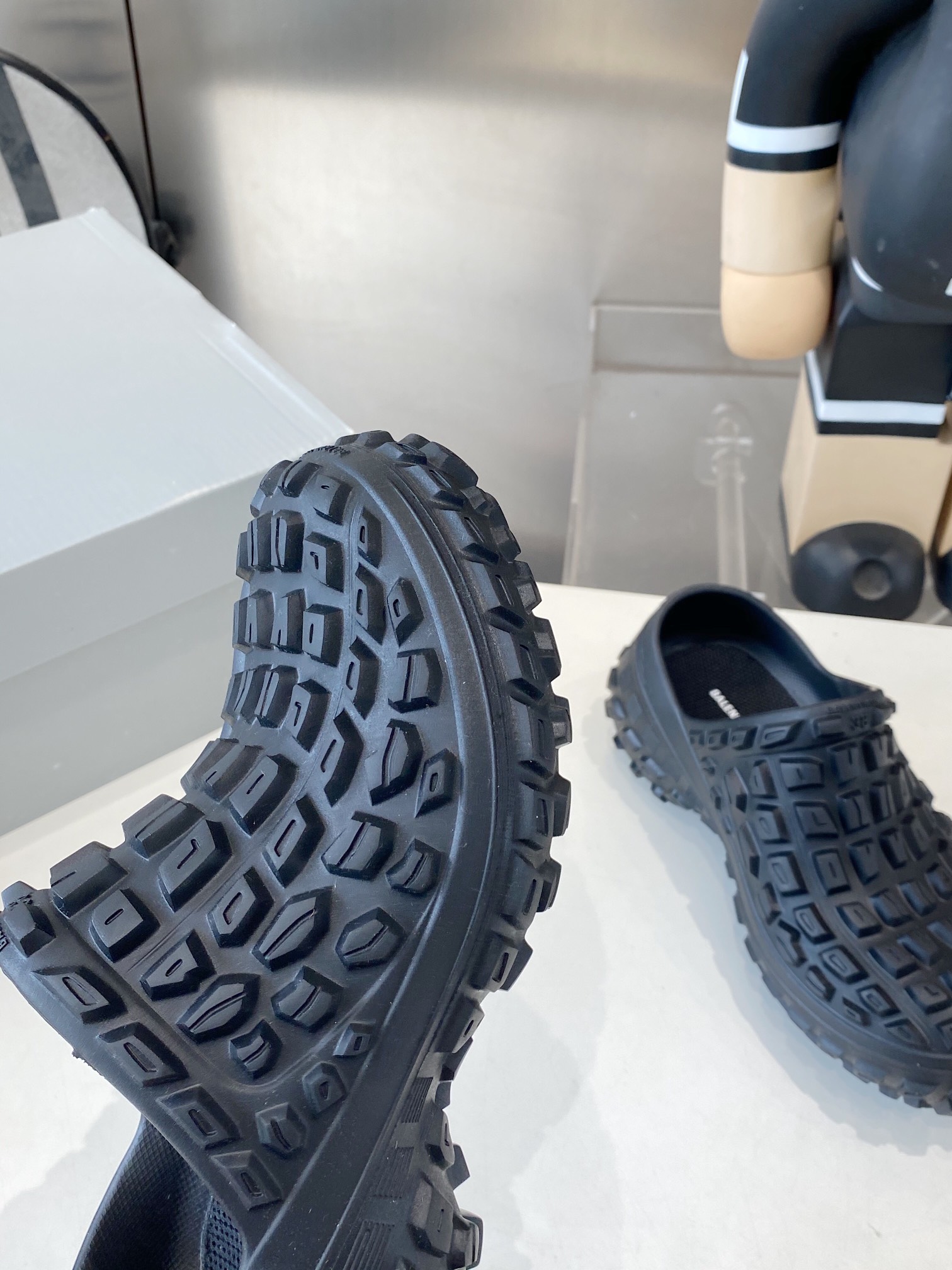 Balenciaga Summer Sandal Shoes: 528-Mile Ultra-Light EVA Plastics for Men and Women - 图片 5