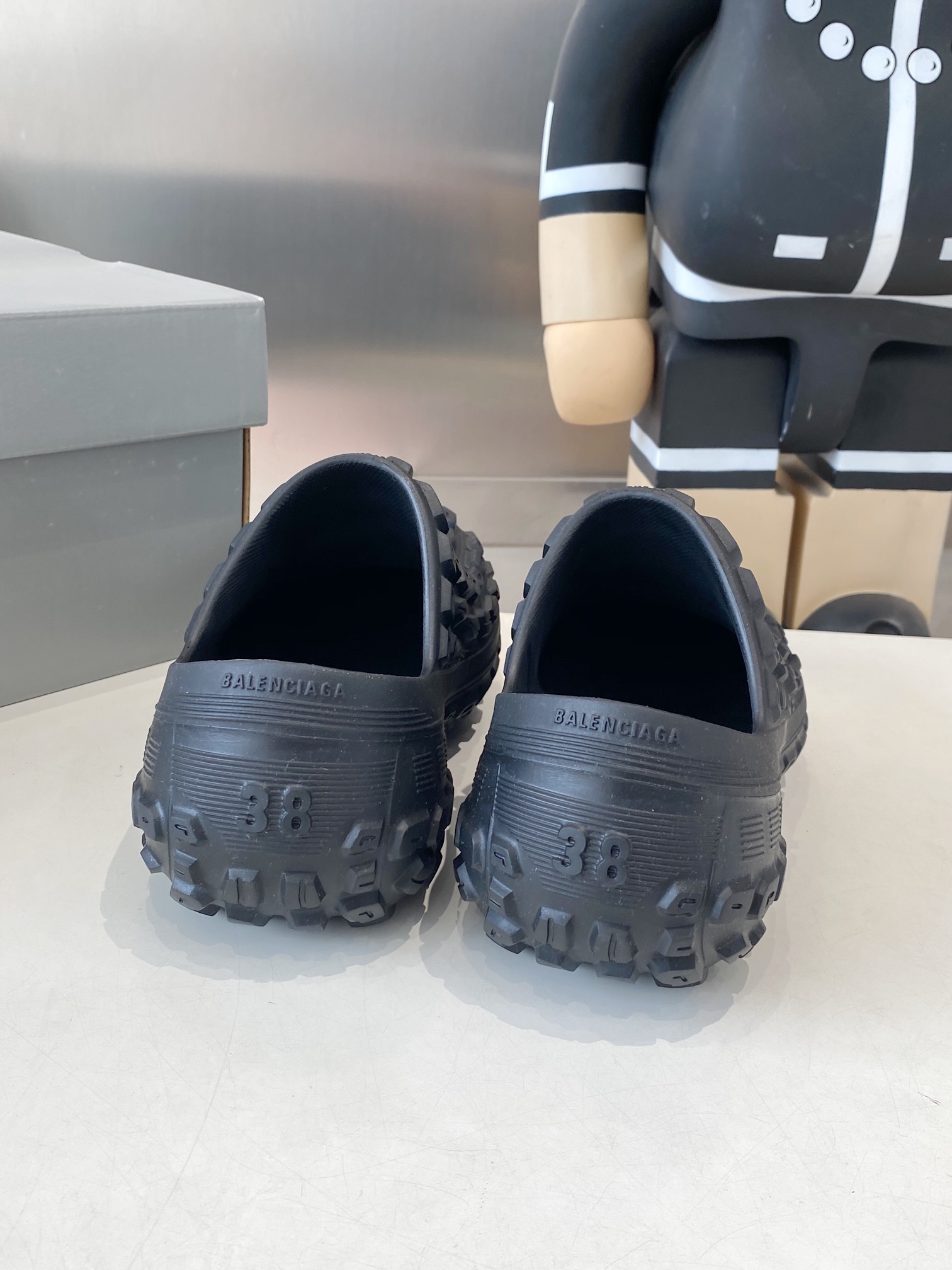 Balenciaga Summer Sandal Shoes: 528-Mile Ultra-Light EVA Plastics for Men and Women - 图片 8