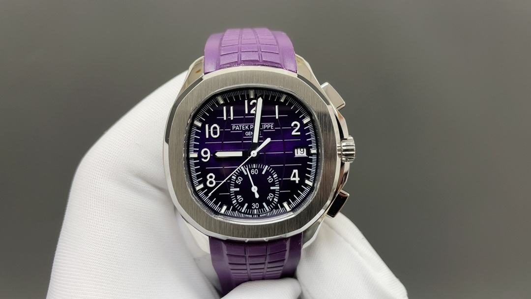 NO:715116,MMA-produced V1 without deck white shell gold shell V2 deck machine white shell gold shell 1650 V3 all-in-one machine white shell 1700 gold shell 1750 MMA- Patek Philippe PP Aquanaut series, grenade series PB2 watch model 5968A-001) PP size 42.2mm mm stainless steel case chronograph hand, outer edge rail scale accurate to a quarter of a second, 60-minute cumulative timer  The case is made of stainless steel and matched with a rubber strap, which is full of fashionable and sunny sports atmosphere. The case adopts the classic outline of a rounded octagonal bezel. The bezel is more delicate and refined after chamfering and polishing. The front is polished and the side frosted lugs are slightly curved, showing a natural curvature, making the watch fit better on the wearer's wrist. Thickness: 13mm, the thinnest natural anti-sensitive rubber strap on the market. Recommended for men's multifunctional mechanical watches.  The best luxury gift recommendation, please look for the exclusive quality of MMA, patek philippe19860909MMA-出品 V1无甲板 白壳 金壳  V2甲板机 白壳 金壳 1650  V3一体机 白壳 1700 金壳 1750 MMA- 百达翡丽 PP Aquanaut系列,手雷系列PB2腕表型号5968A-001）PP 尺寸42.2mm 毫米不锈钢表壳 计时指针、精确至四分之一秒的外缘轨道式刻度、60 分钟累积计时器 以不锈钢材质的外壳,橡胶表带相搭,充满了时尚、阳光的运动气息, 表壳采用了圆润的八角形表圈的经典轮廓,表圈经过倒角抛光处理之后更细腻精致,正面抛光,侧边磨砂处理的表耳略微弯曲,呈现出自然的弧度,将腕表更贴合于佩戴者腕间. 厚度13mm 市面最薄 天然防敏感橡胶表带 精致推荐男士多功能机械腕表 送礼最佳奢华推荐请认准MMA独家品质,,patek philippe,Watch