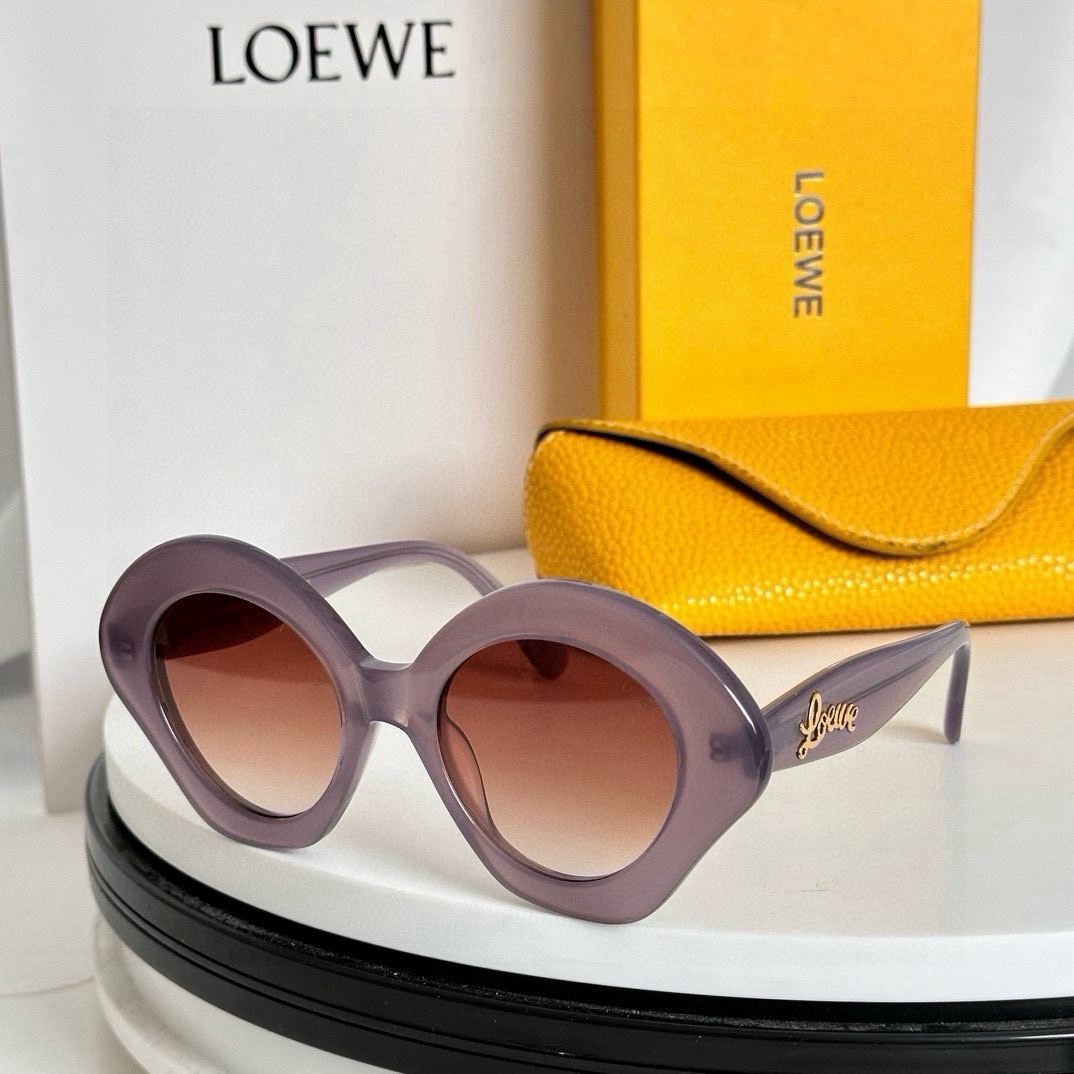  ‼️LOEWE 罗意威MODEL：LW40125U太阳眼镜SIZE：49口22-145