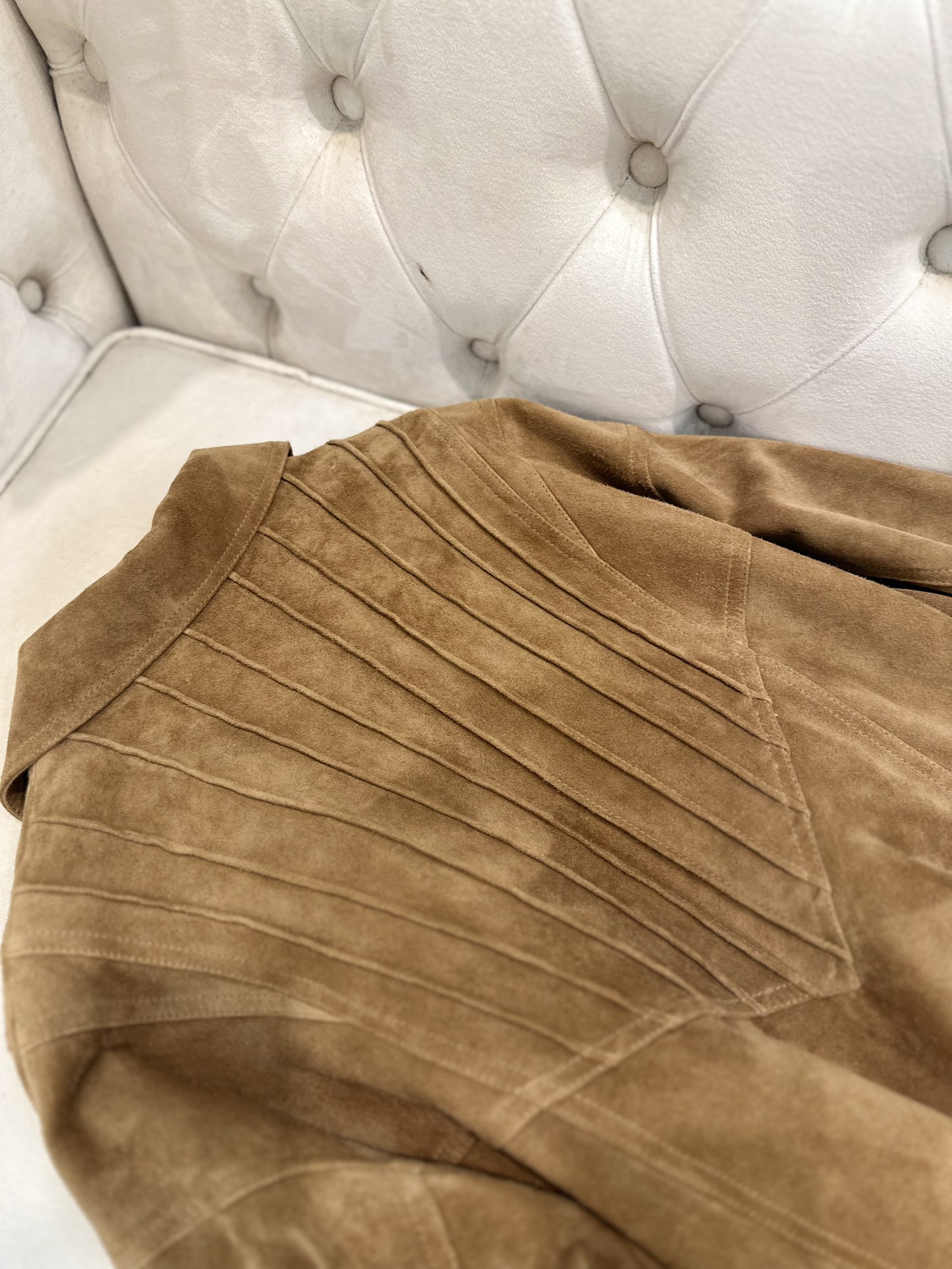 Saint Laurent 2025 AW Kenya Imported Goatskin Coat: P2880 Dust-Proof Bag for Bad-Ass Girls - 图片 7