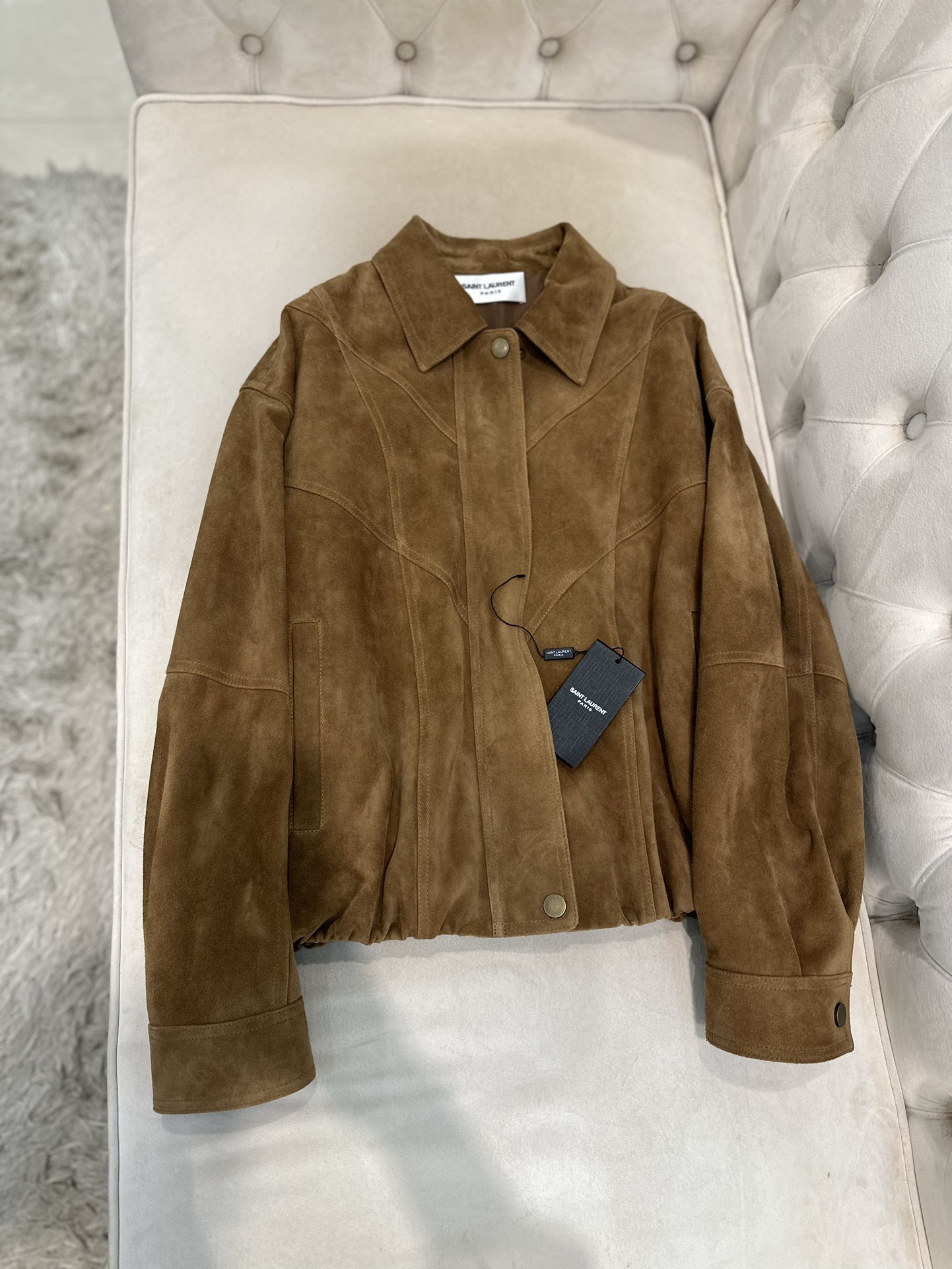Saint Laurent 2025 AW Kenya Imported Goatskin Coat: P2880 Dust-Proof Bag for Bad-Ass Girls - 图片 1