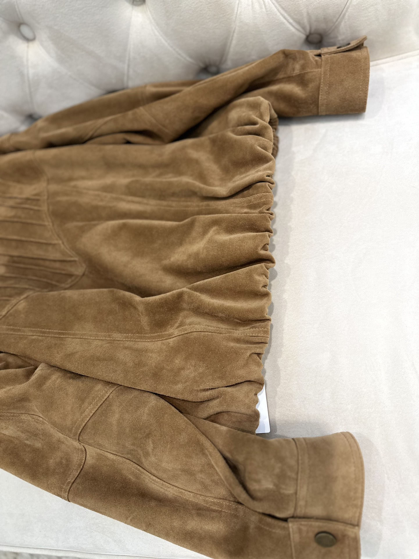 Saint Laurent 2025 AW Kenya Imported Goatskin Coat: P2880 Dust-Proof Bag for Bad-Ass Girls - 图片 9