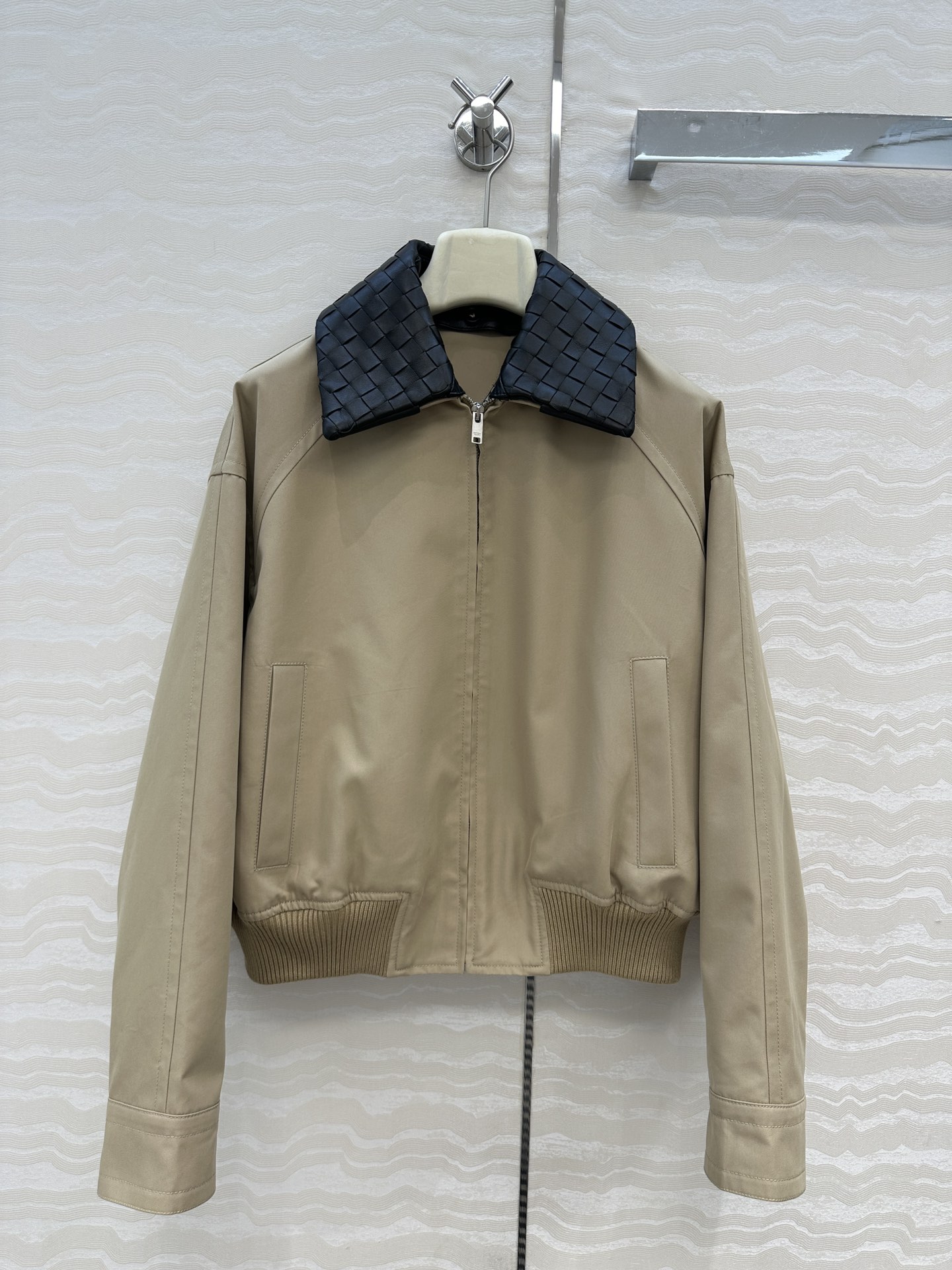 独家首发💕高端原单品质，BV长期主义。巴恩风时髦穿搭！25s早秋新品夹克外套！定制进口100%小羊毛编织