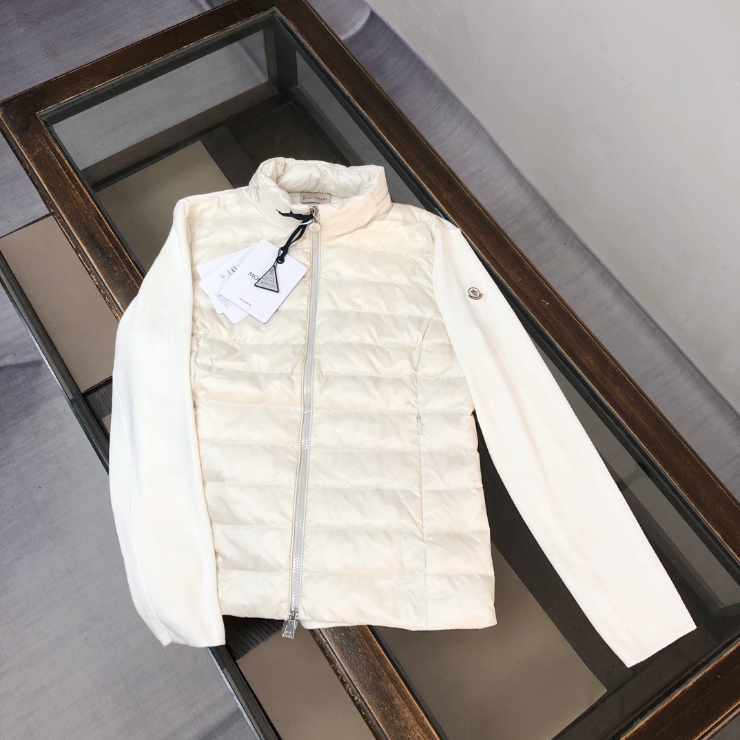 🧡Mujer 🆕 Recomendación de éxito de ventas MON*CLER 蒙口 25Ss — chaqueta de plumón corta con capucha, cuello alto, manga…
