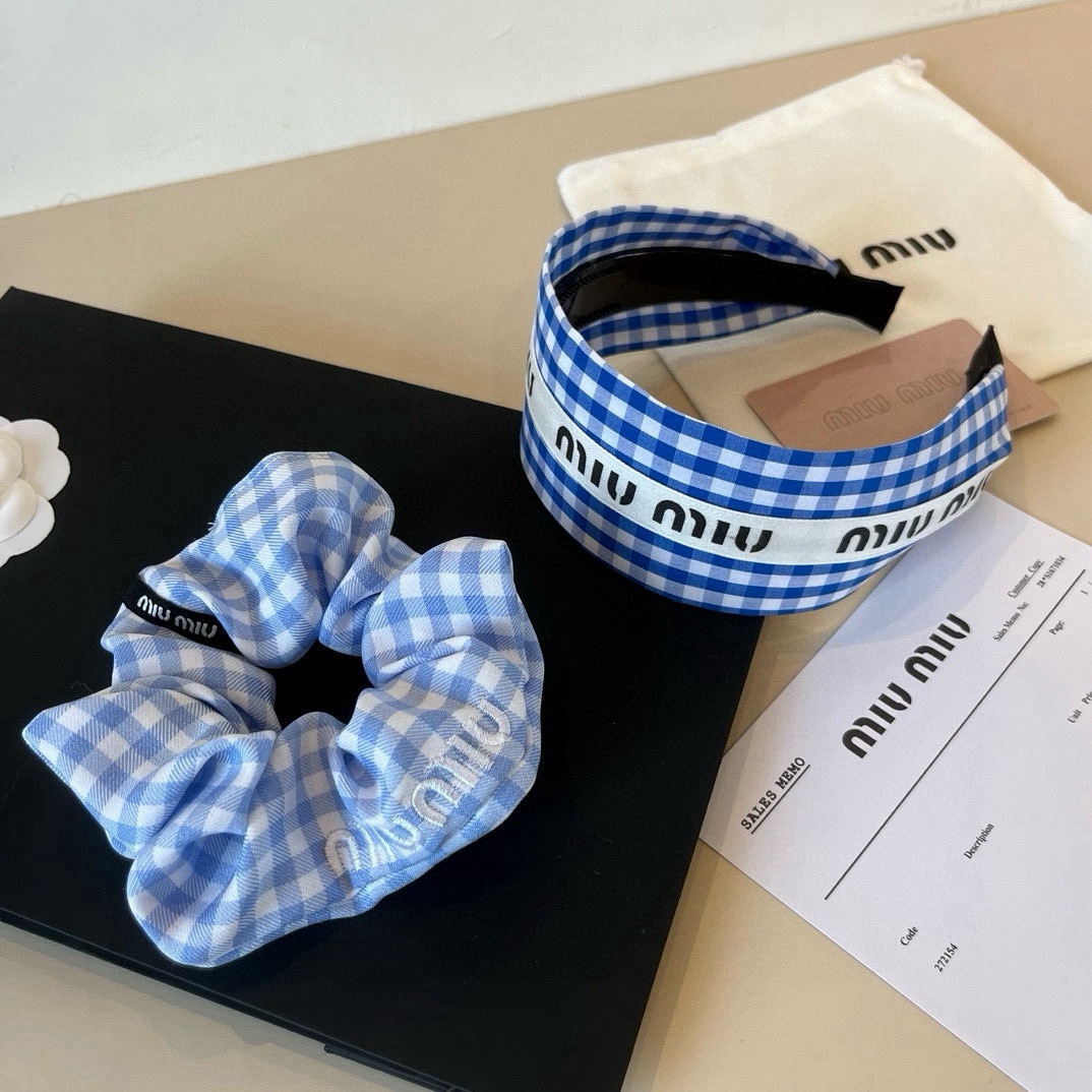 🆕

miumiu缪缪2025新款发箍、韩版发箍