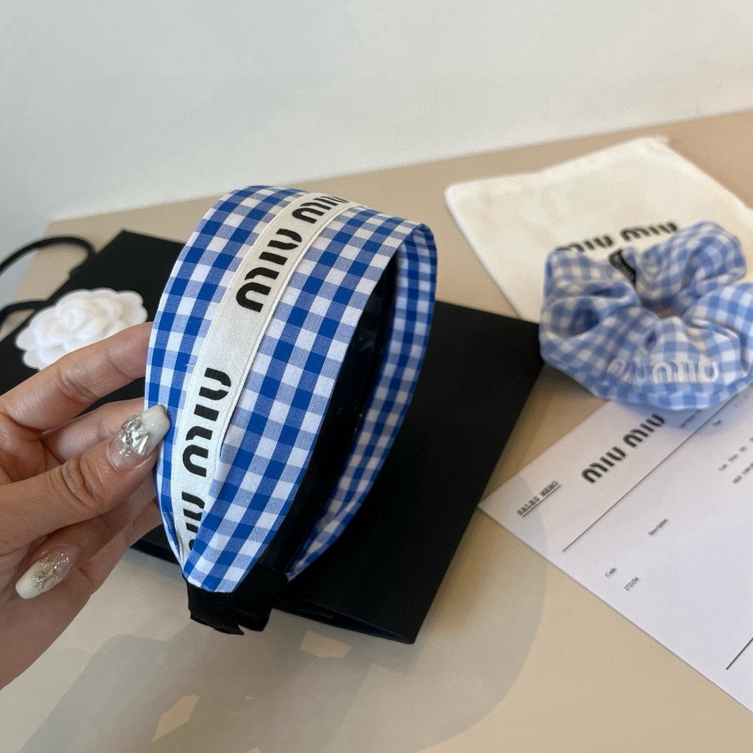 🆕

miumiu缪缪2025新款发箍、韩版发箍