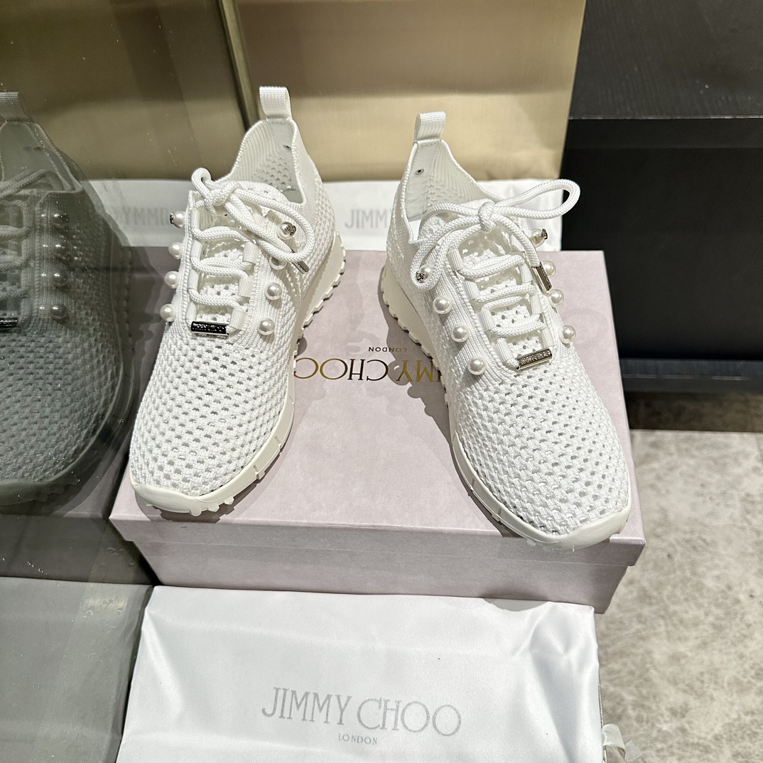 “648 Jimmy Choo Weeks: Exclusive Launch of Hair-Lined Leisure Shoes”