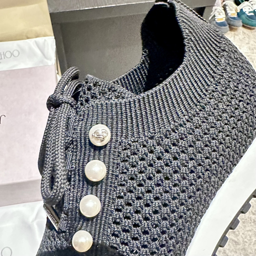 “648 Jimmy Choo Weeks: Factory Price, Exclusive Launch, Hair-Lined Leisure Shoes” - 图片 8