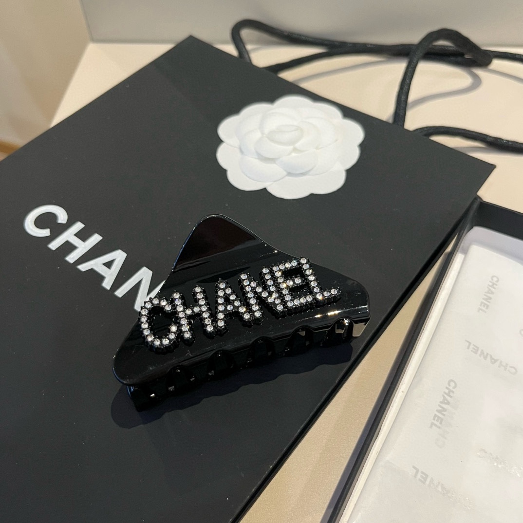 🆕

Chanel香奈儿新款发箍