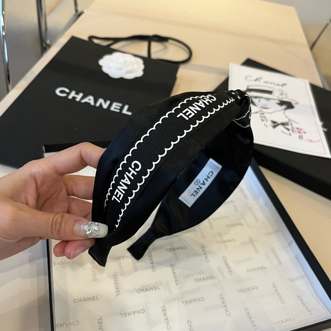 🆕

Chanel香奈儿新款发箍