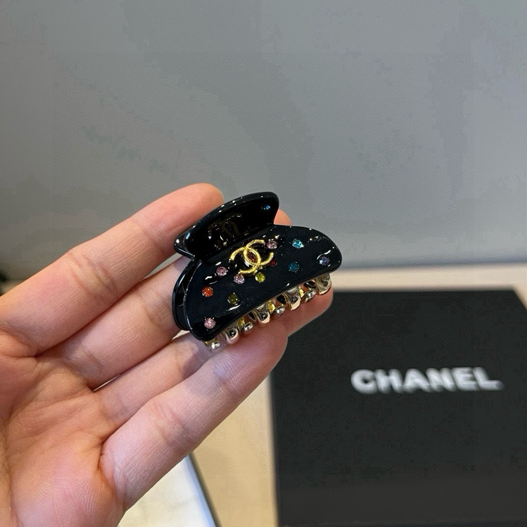 🆕

Chanel香奈儿新款发圈