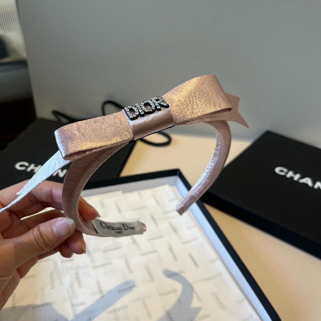 🆕

Dior迪奥新款发箍