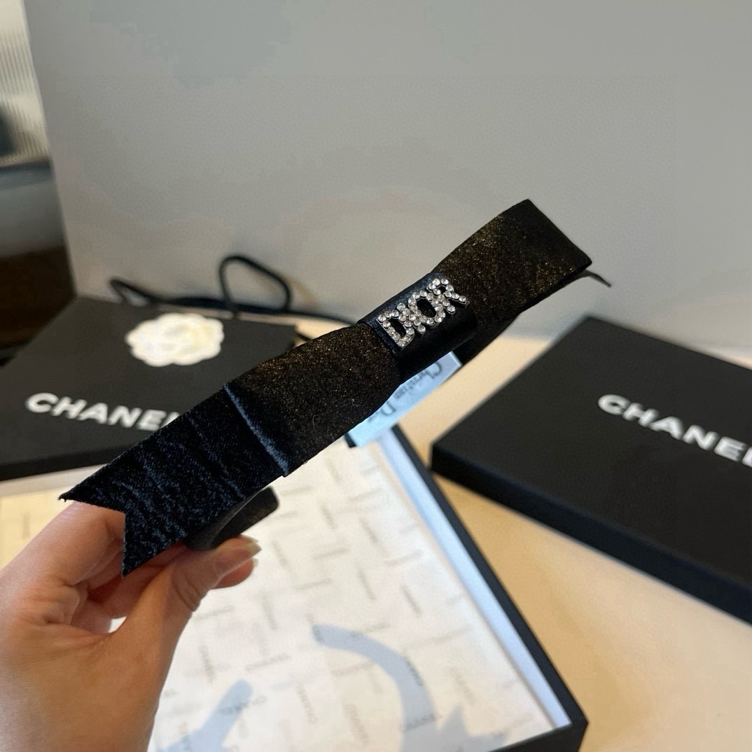 🆕

Dior迪奥新款发箍