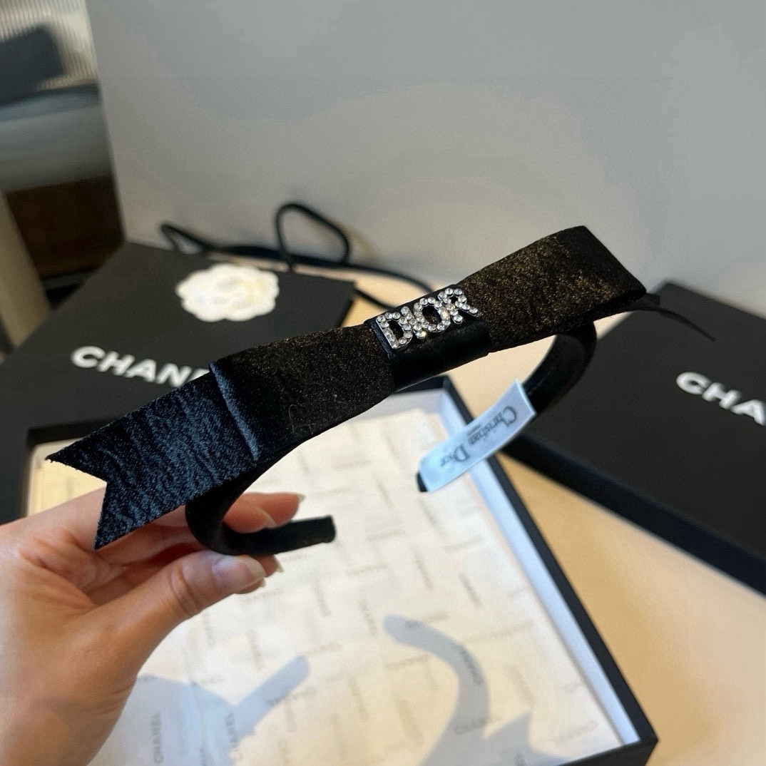 🆕

Dior迪奥新款发箍