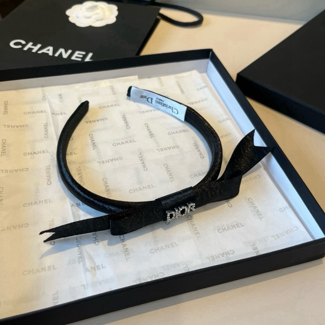 🆕

Dior迪奥新款发箍
