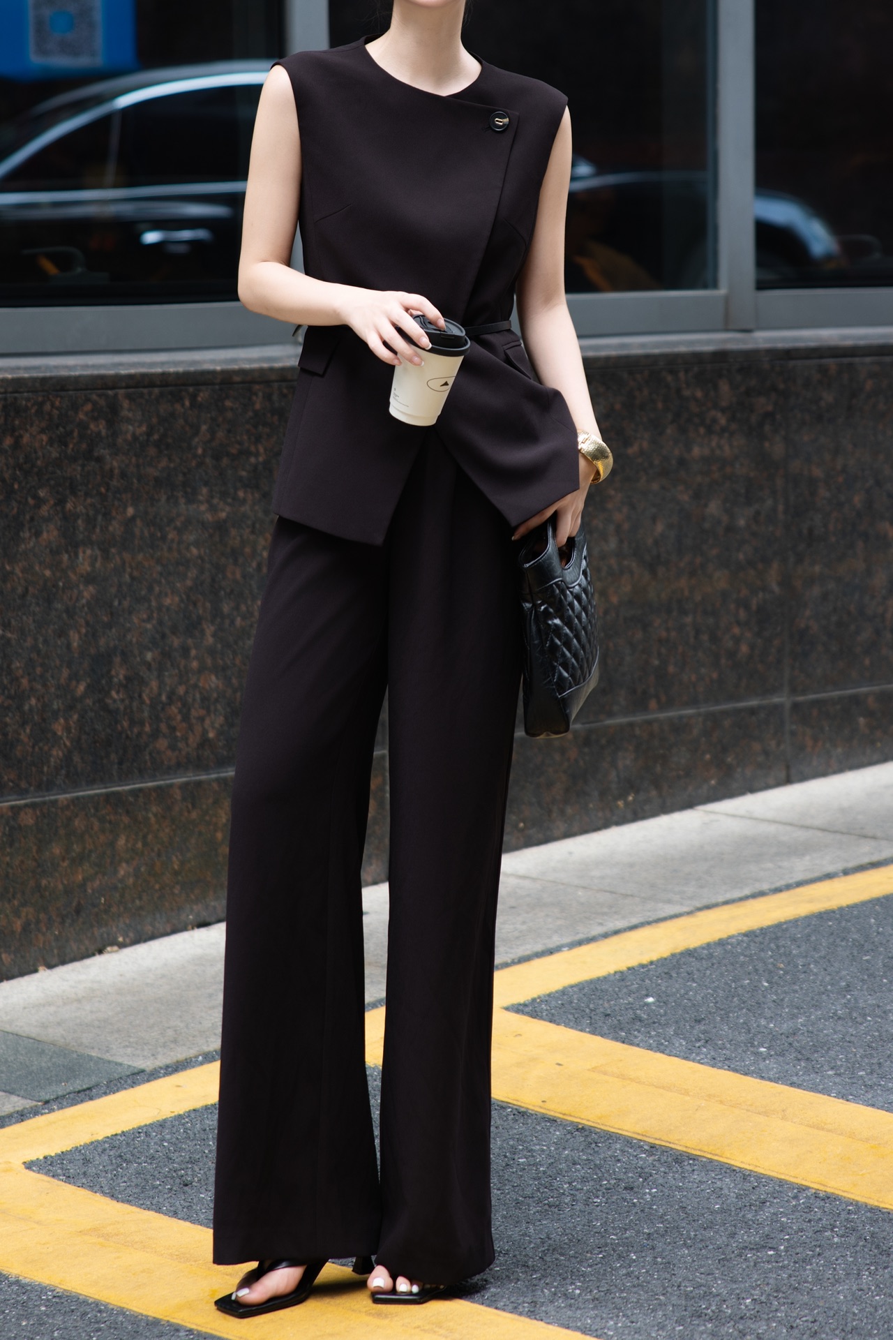 “High-Quality Women’s Clothes: Custom Suits, Wearable Skills, and Multifunctional Fashion Burst” - 图片 3