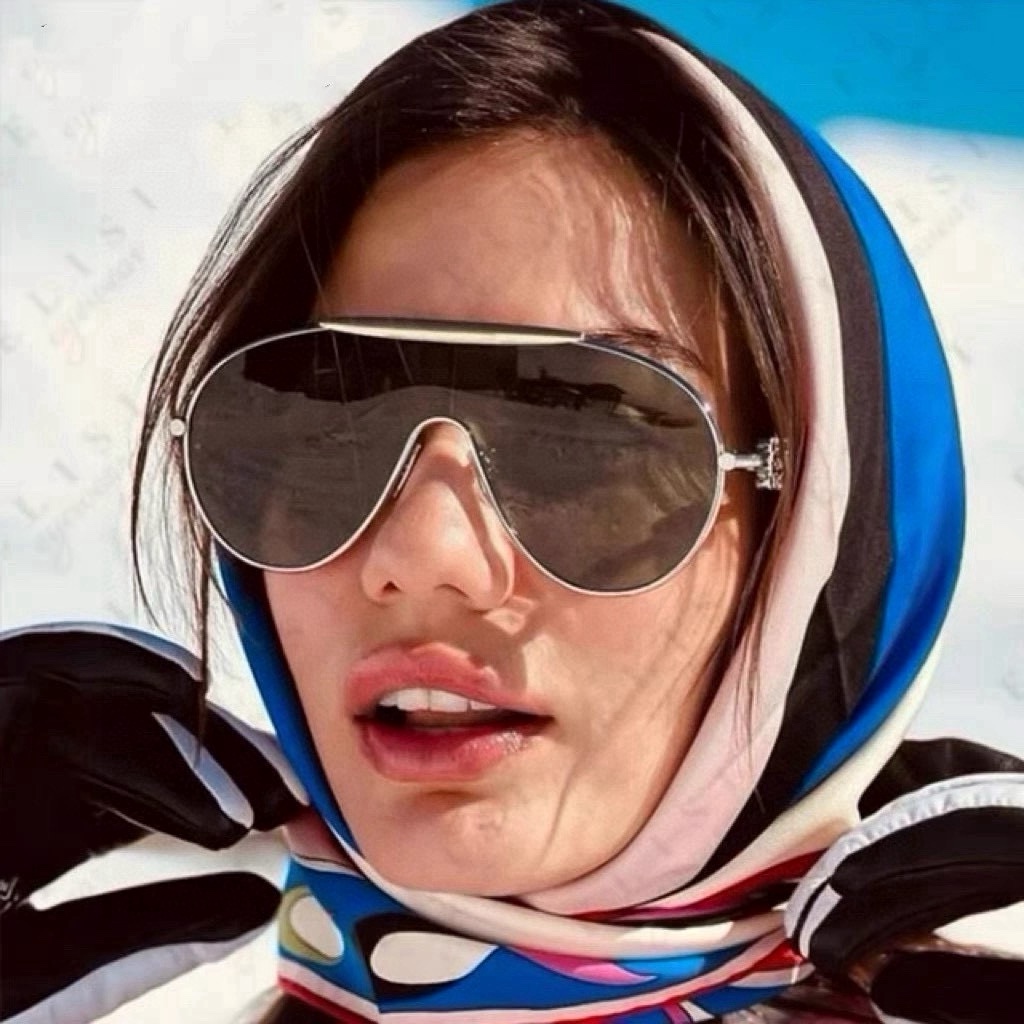  ‼️ 官网图 LOEWE🌟🌟🌟MODEL：LW40111U🌟🌟🌟SIZE：134口0-140🌟🌟