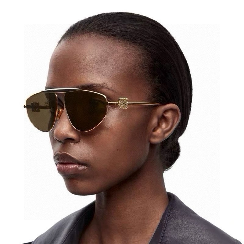  ‼️ 模特图 LOEW
Mod：LW40116U
Size：61-13-140
跟足原版色
细节码住
