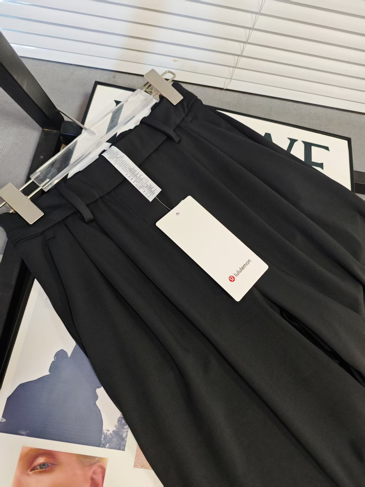 _d-y9skfBzouNQTj6YAarc6KOr6F4PBEERUAz8Lw