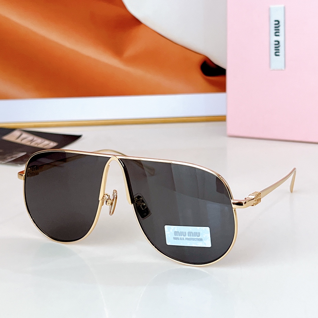  MIU MI*
MODELSMUA56
SIZE：66口02-140
🔝🔝