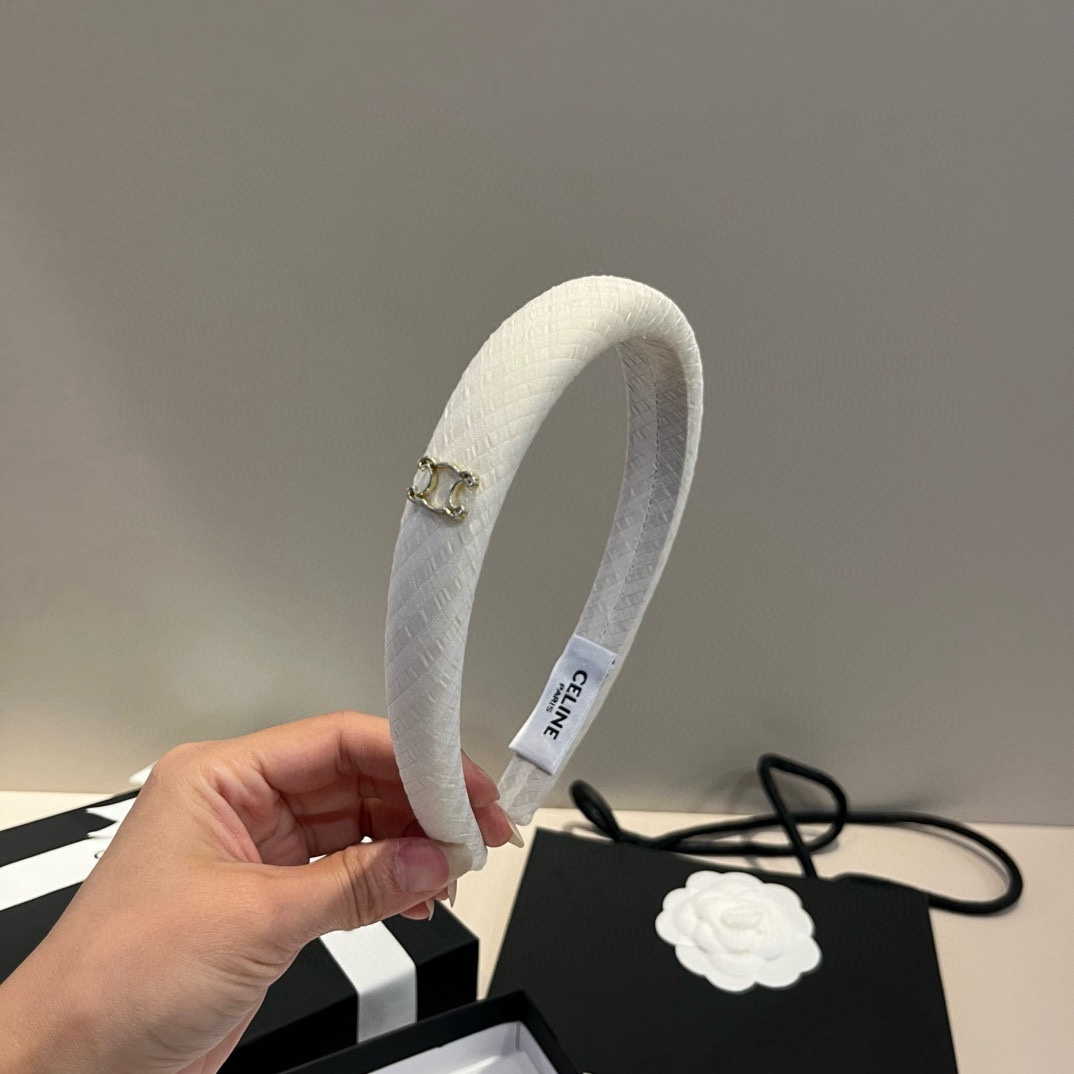🆕


Celine赛琳发箍