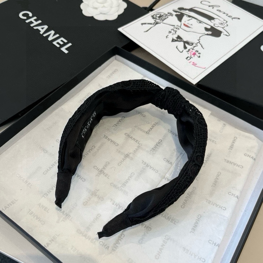 🆕

Gucci古奇新款蕾丝发箍